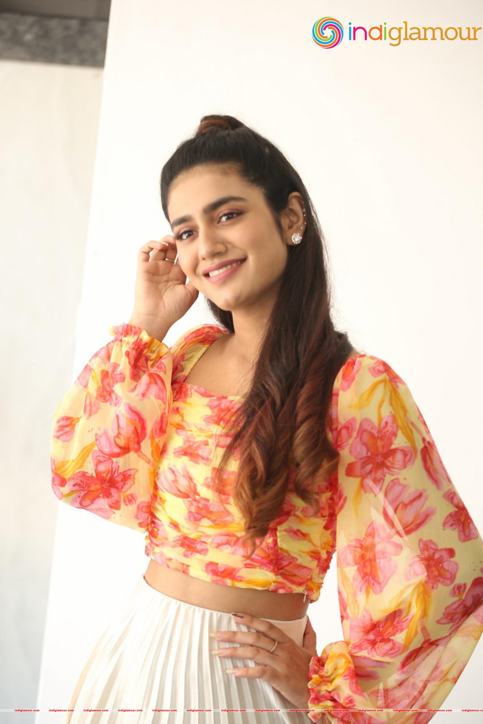 Priya Prakash Varrier Actress hd photo