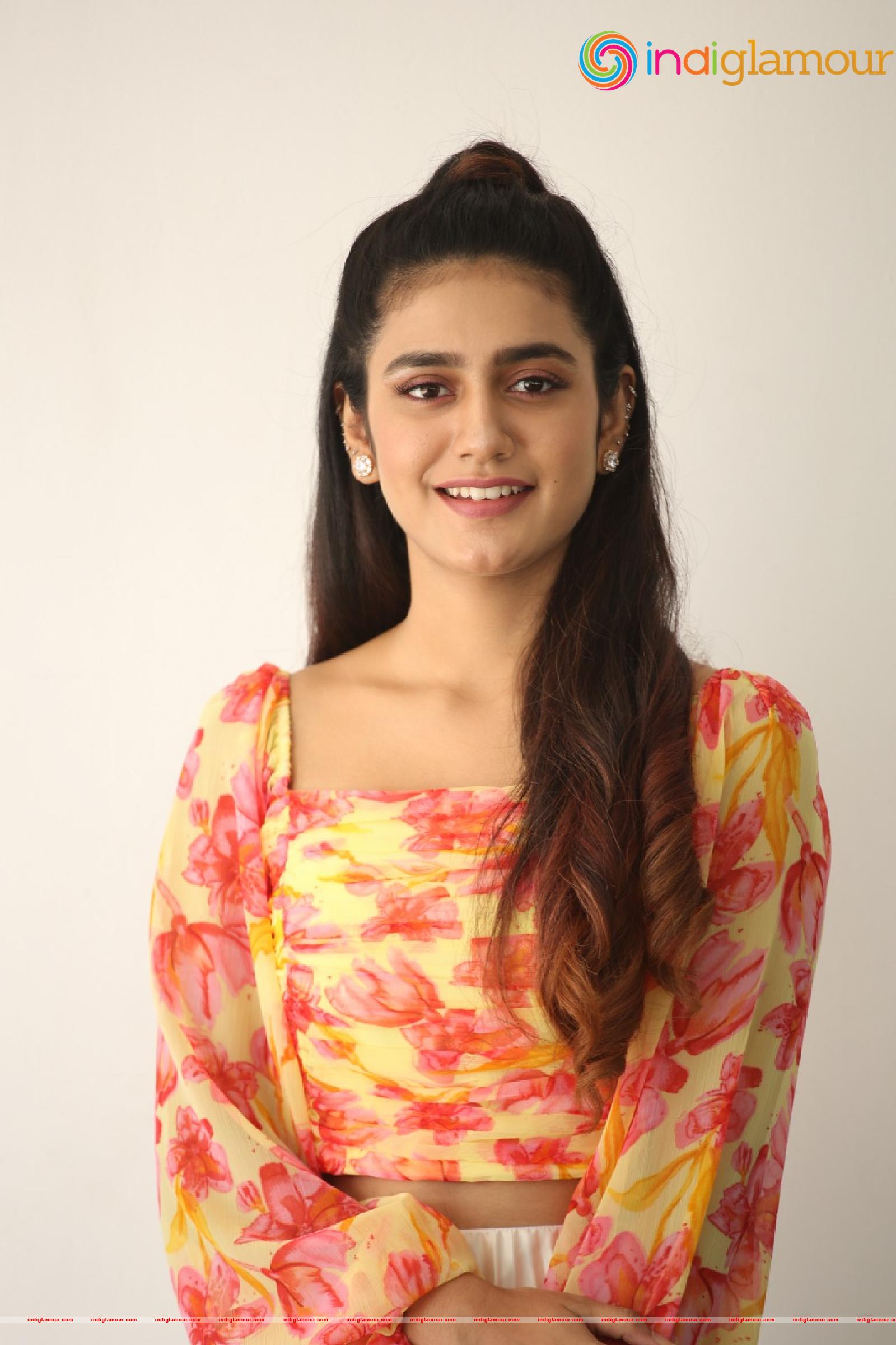 Priya Prakash Varrier Actress hd photo