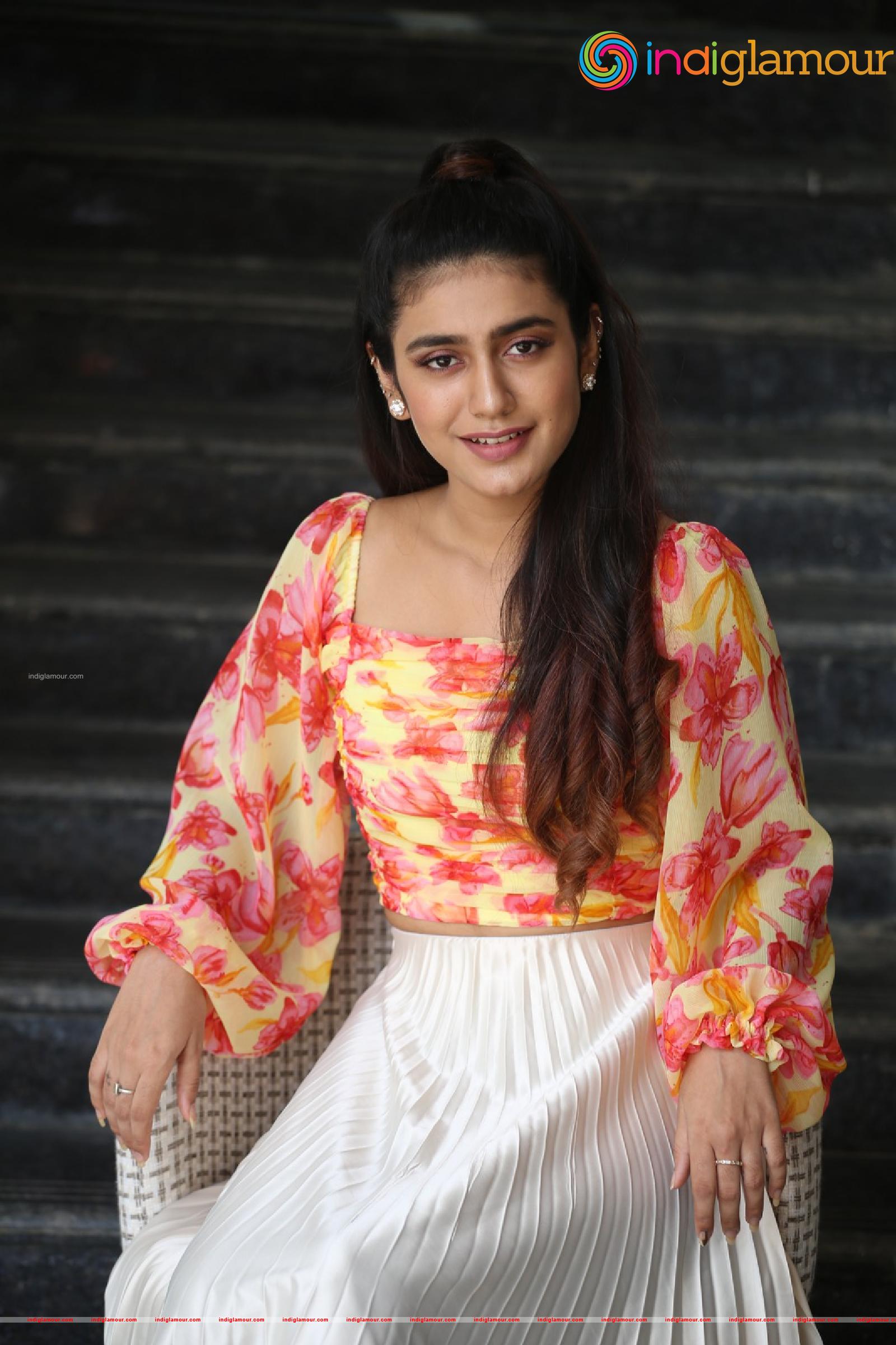 Priya Prakash Varrier Actress hd photo