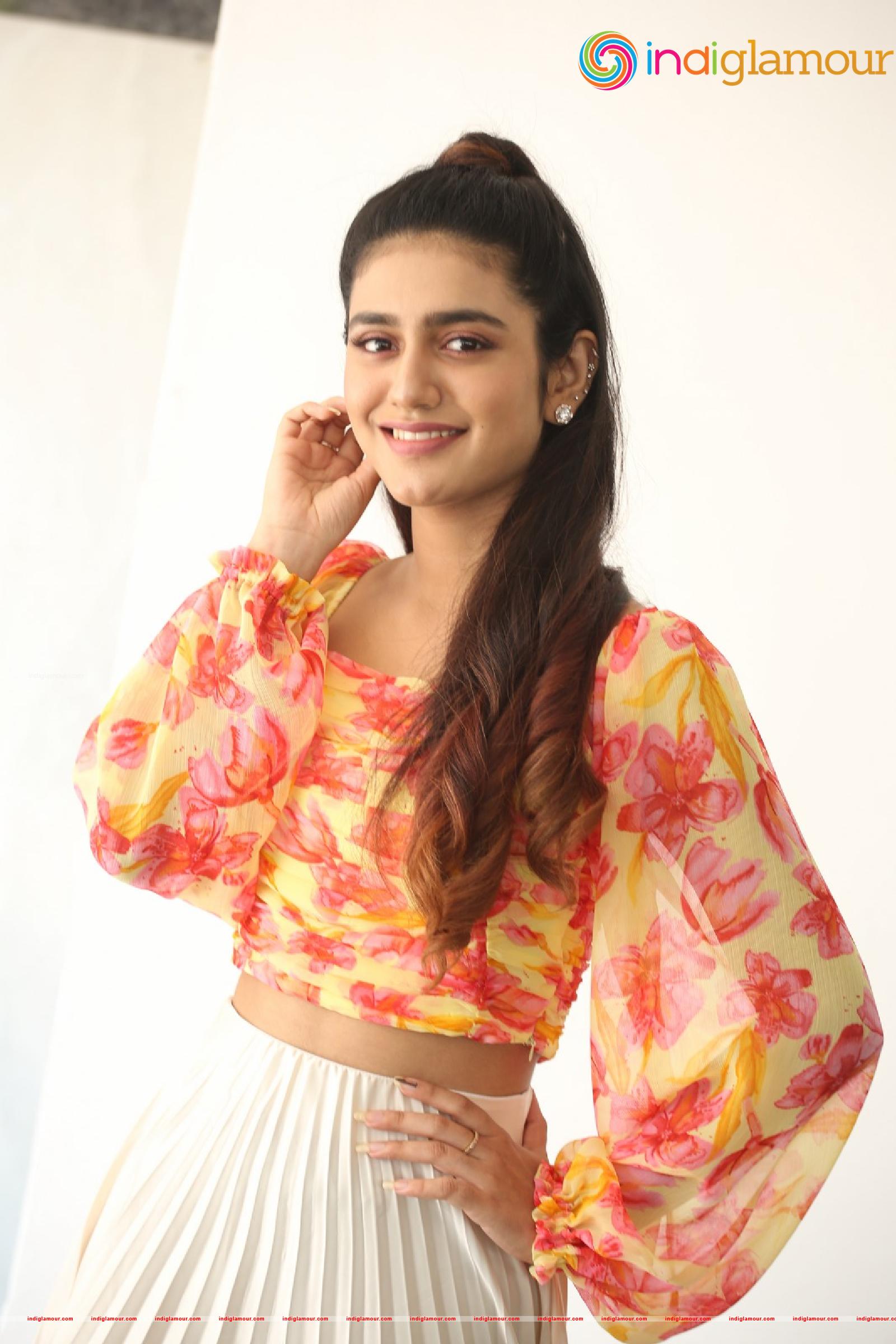Priya Prakash Varrier Actress hd photo