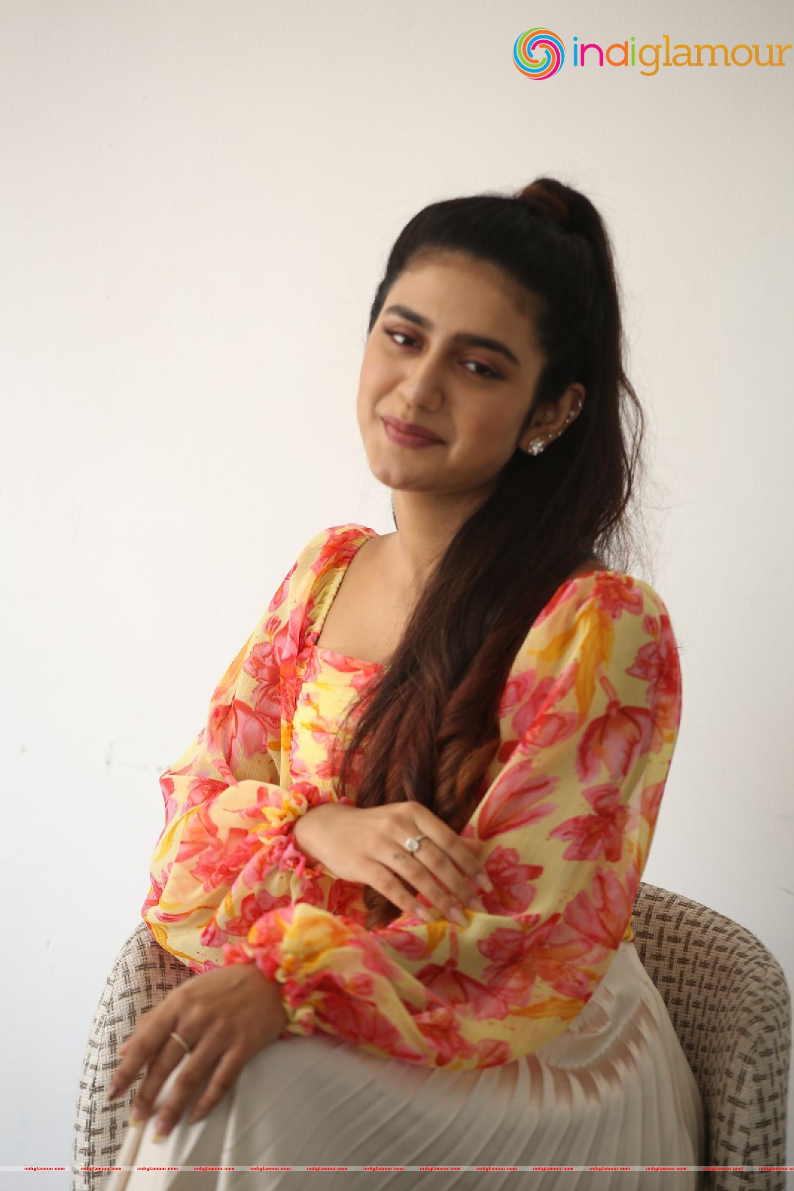 Priya Prakash Varrier Actress hd photo