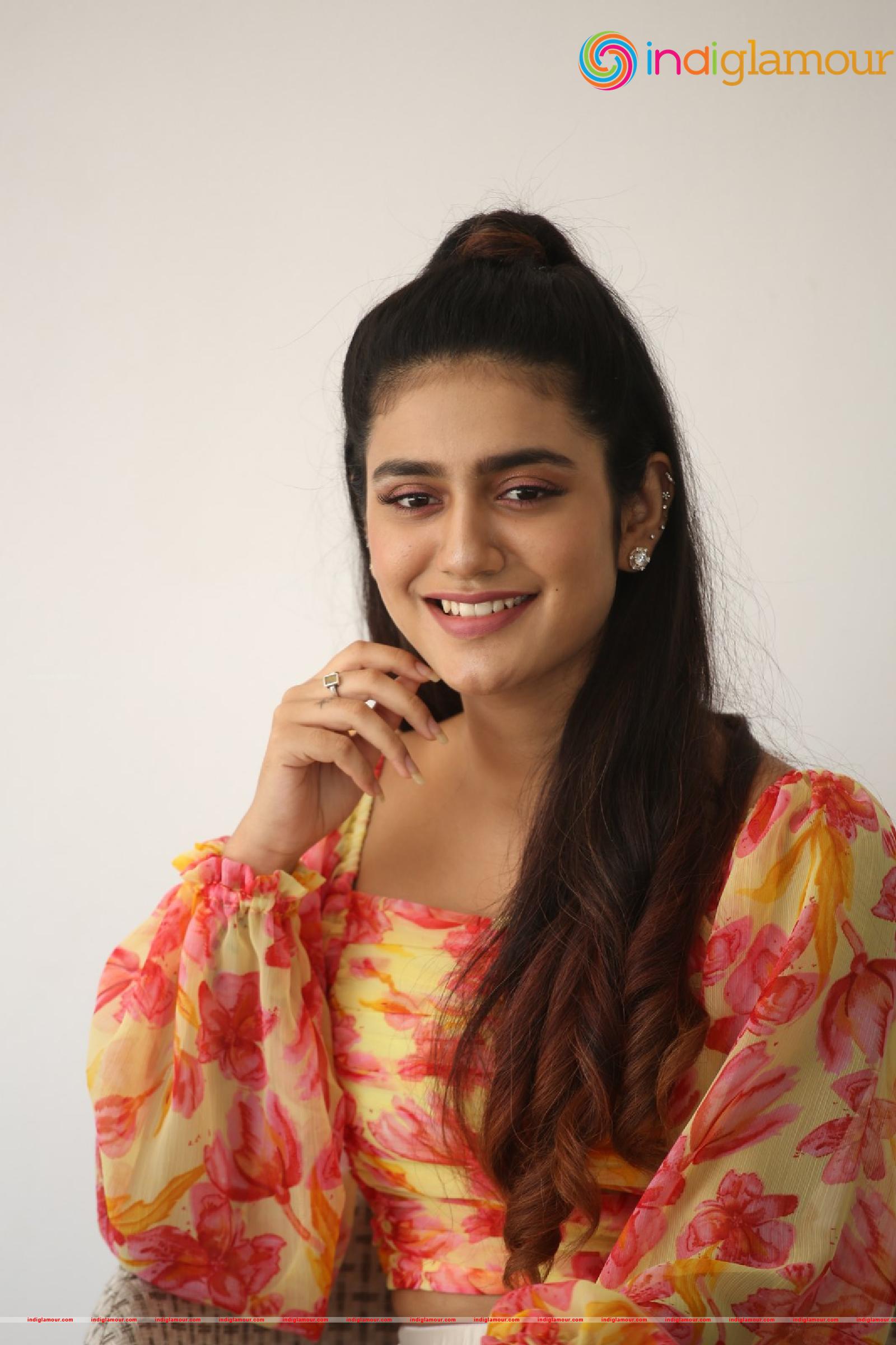 Priya Prakash Varrier Actress hd photo
