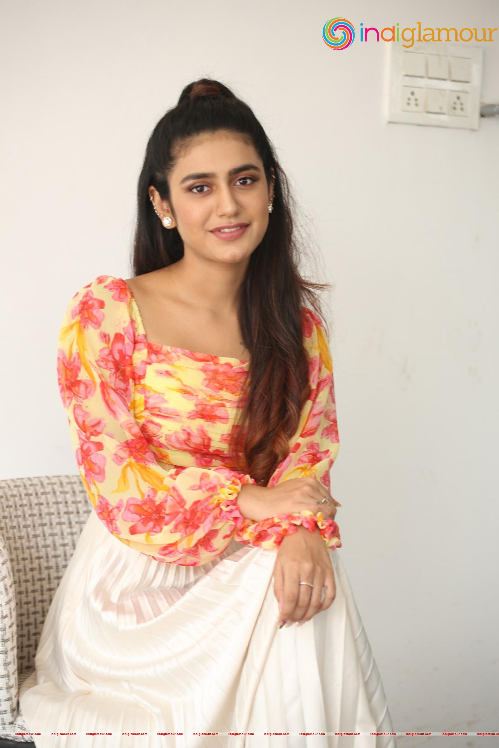Priya Prakash Varrier Actress hd photo
