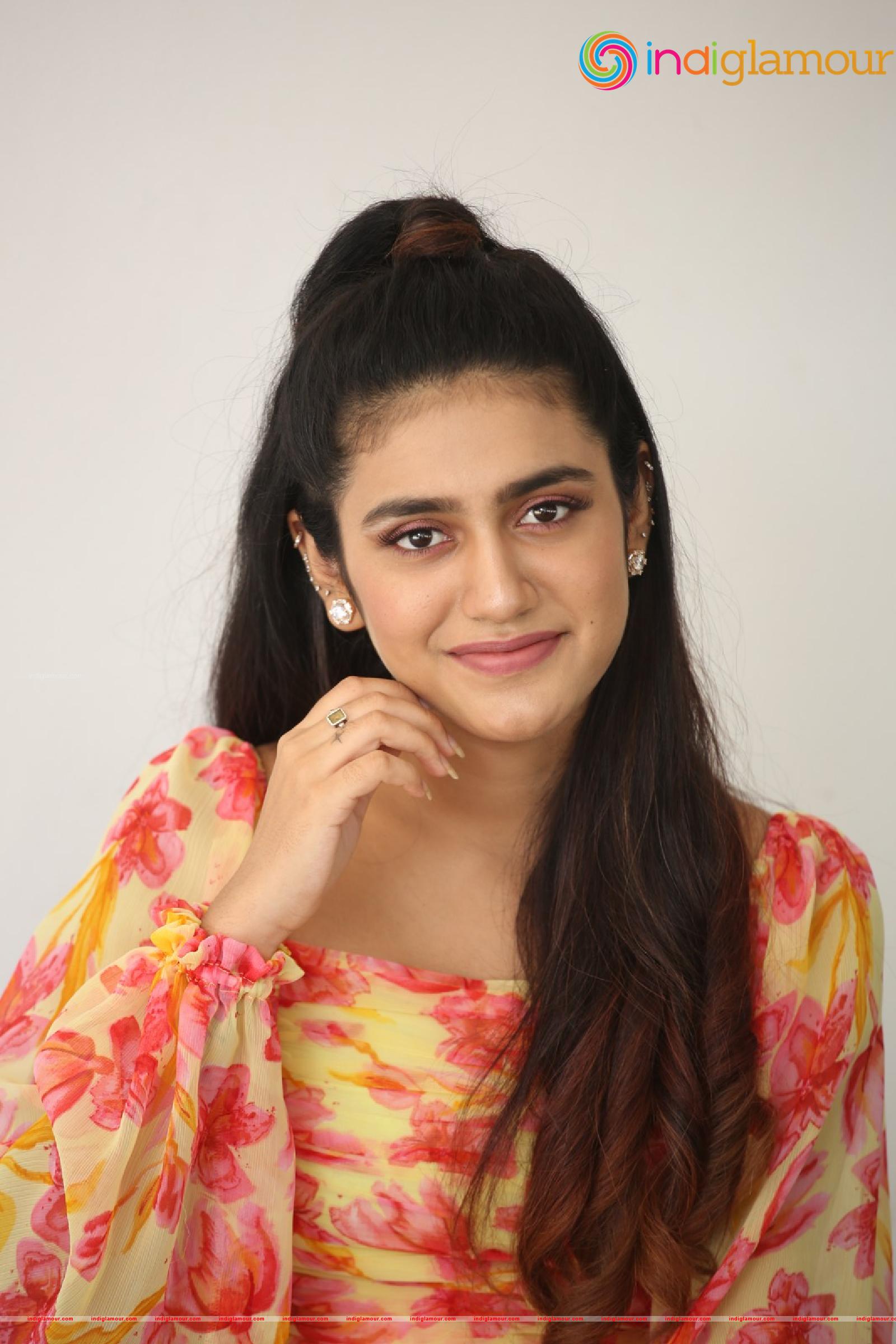 Priya Prakash Varrier Actress hd photo