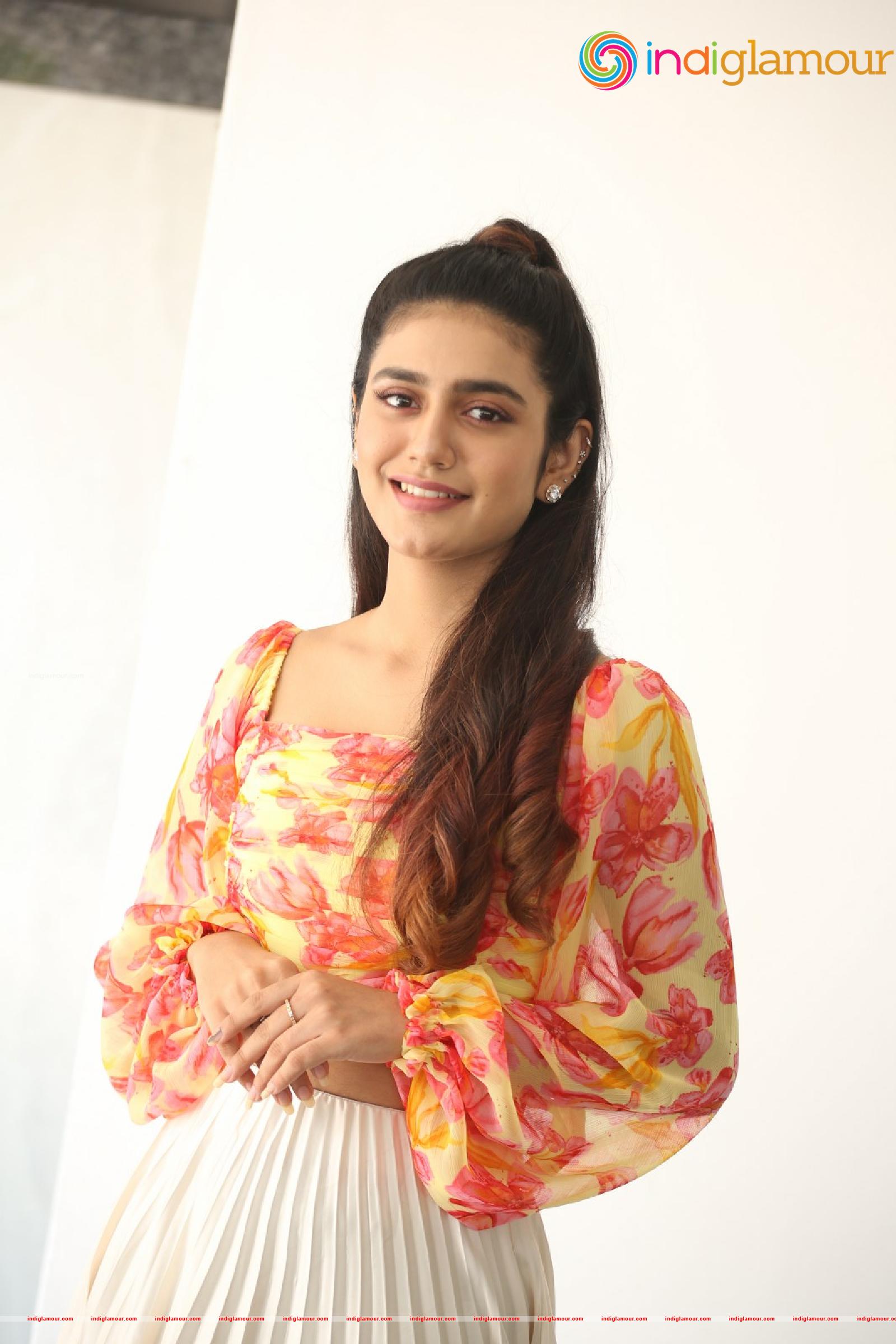 Priya Prakash Varrier Actress hd photo