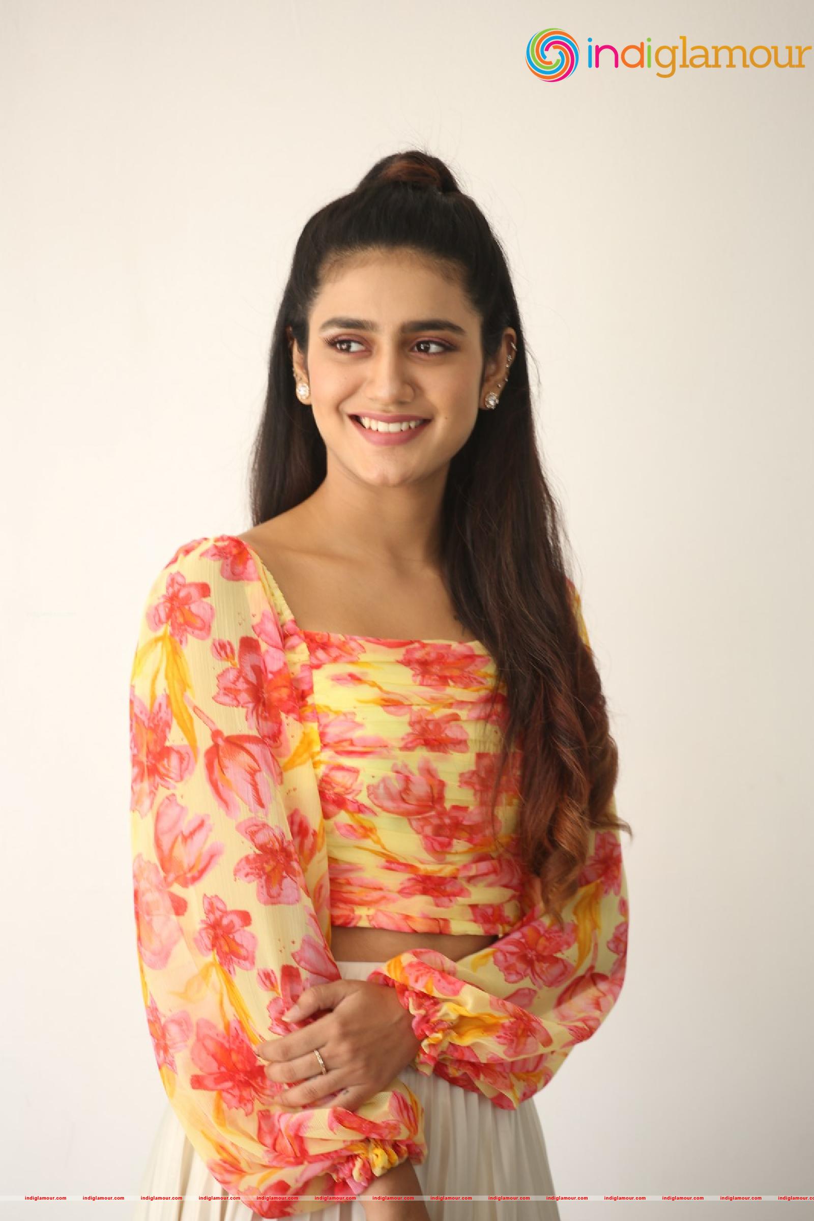Priya Prakash Varrier Actress hd photo