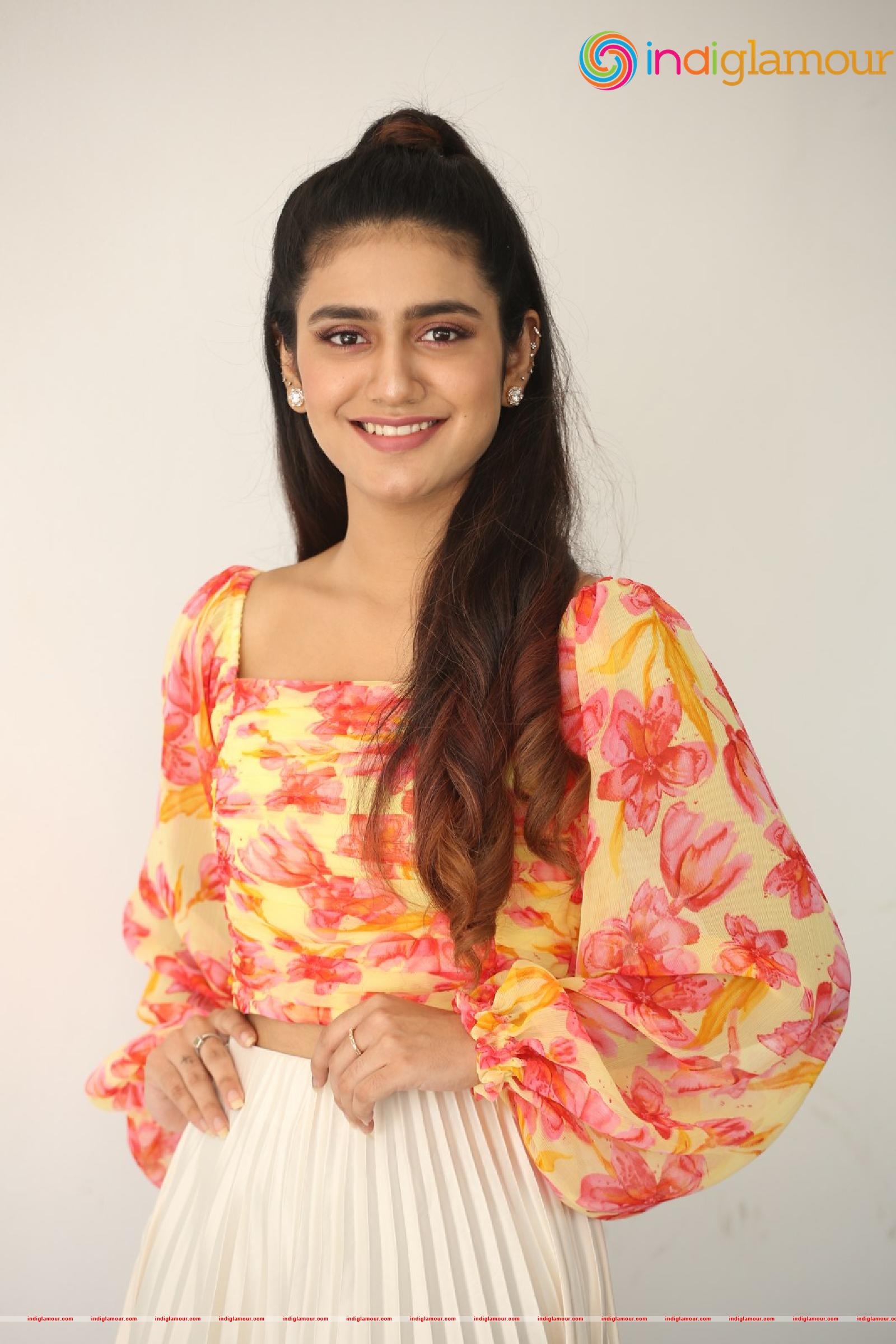 Priya Prakash Varrier Actress hd photo