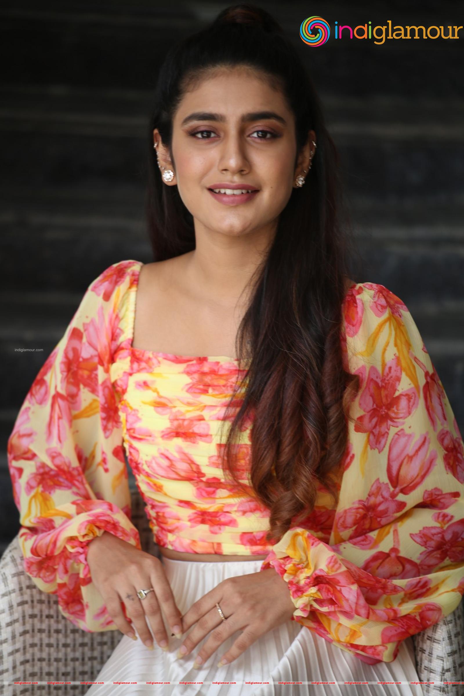Priya Prakash Varrier Actress hd photo