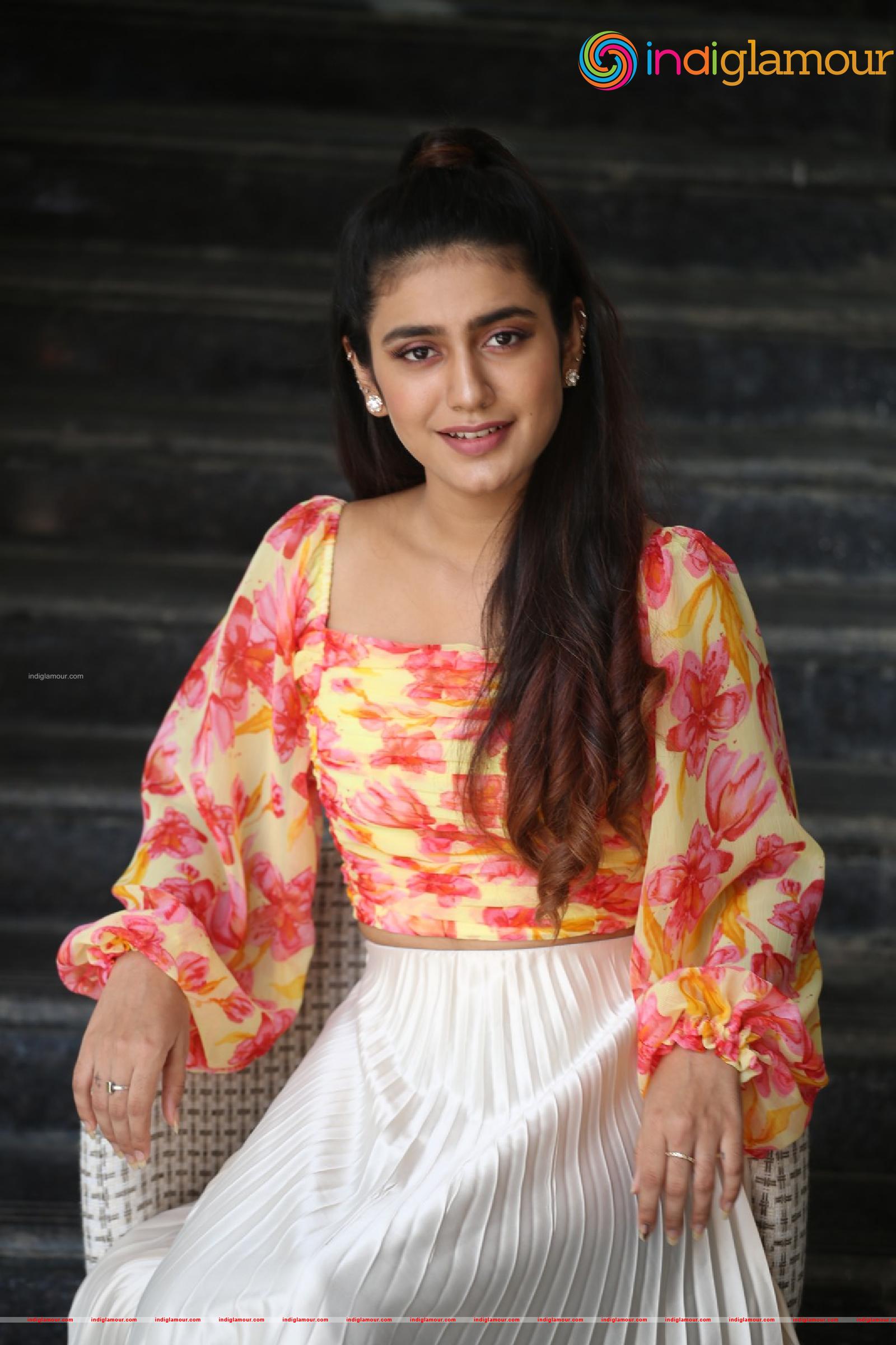 Priya Prakash Varrier Actress hd photo