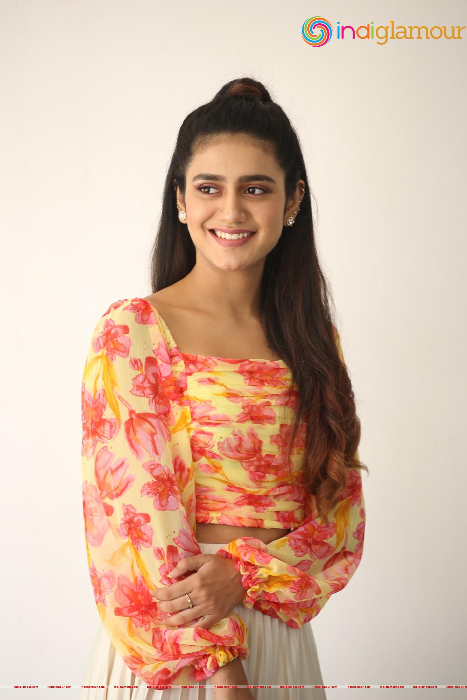 Priya Prakash Varrier Actress hd photo