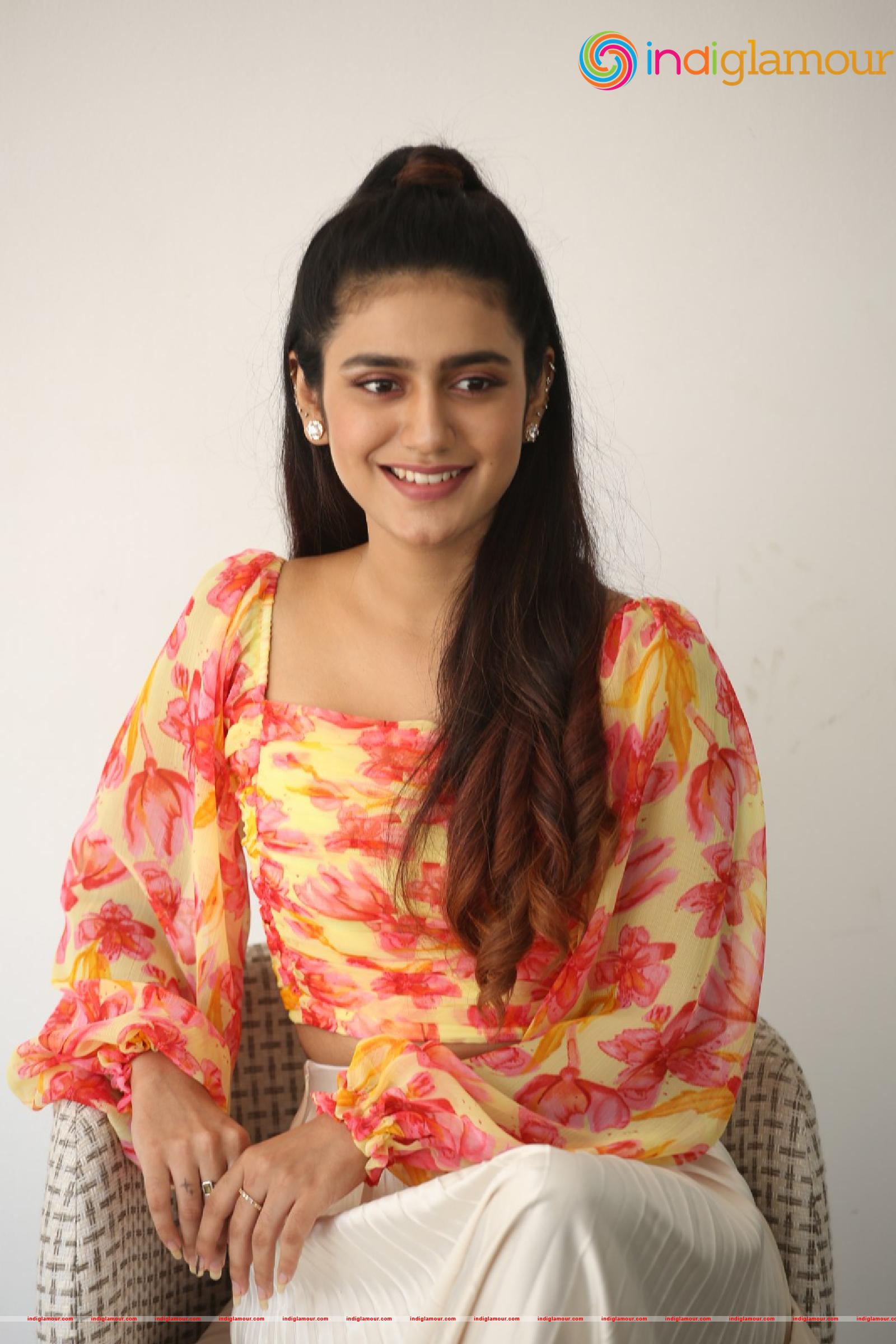 Priya Prakash Varrier Actress hd photo