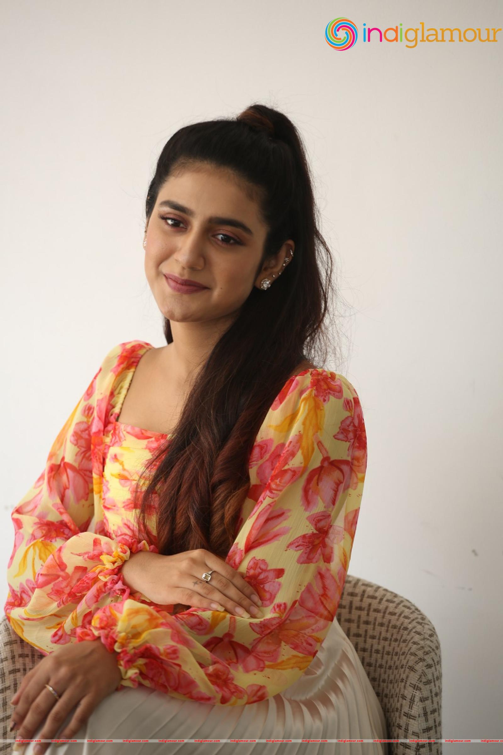Priya Prakash Varrier Actress hd photo
