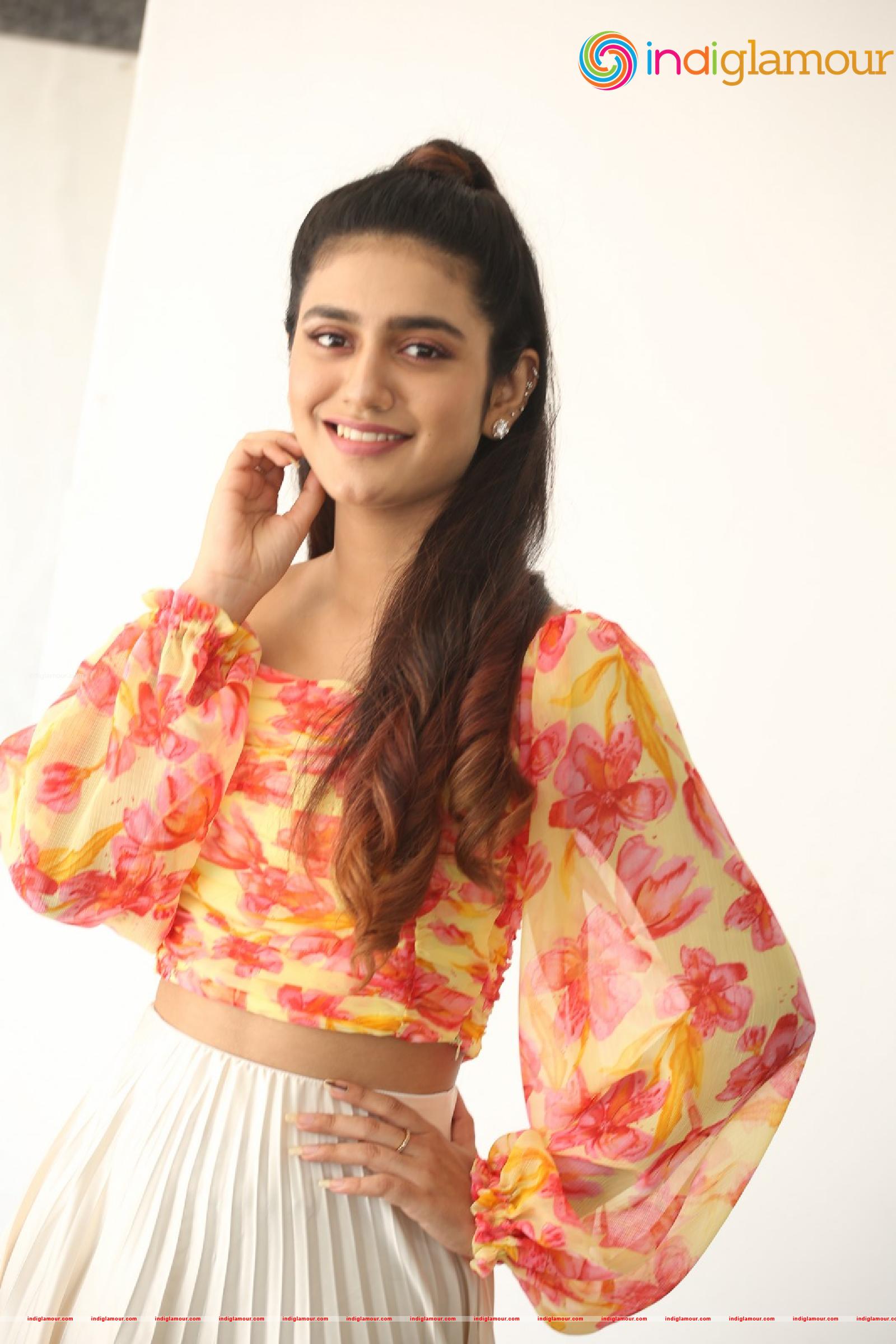 Priya Prakash Varrier Actress hd photo