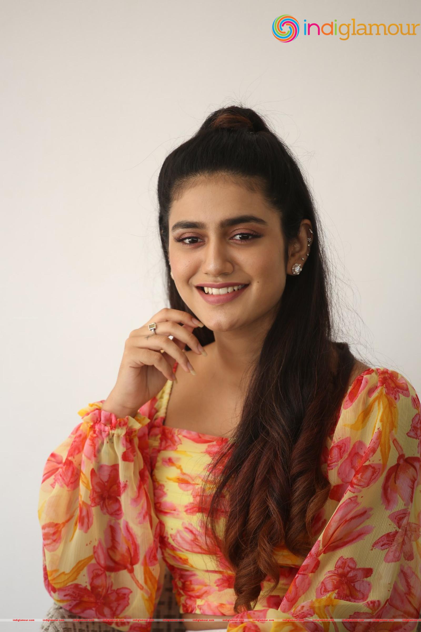 Priya Prakash Varrier Actress hd photo