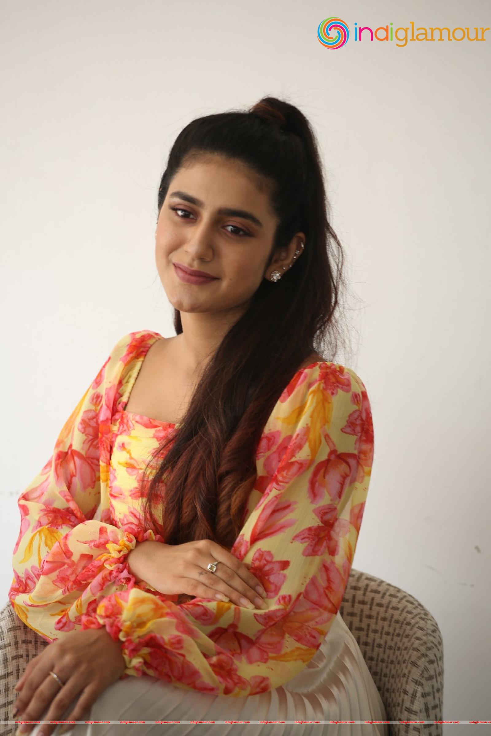 Priya Prakash Varrier Actress hd photo