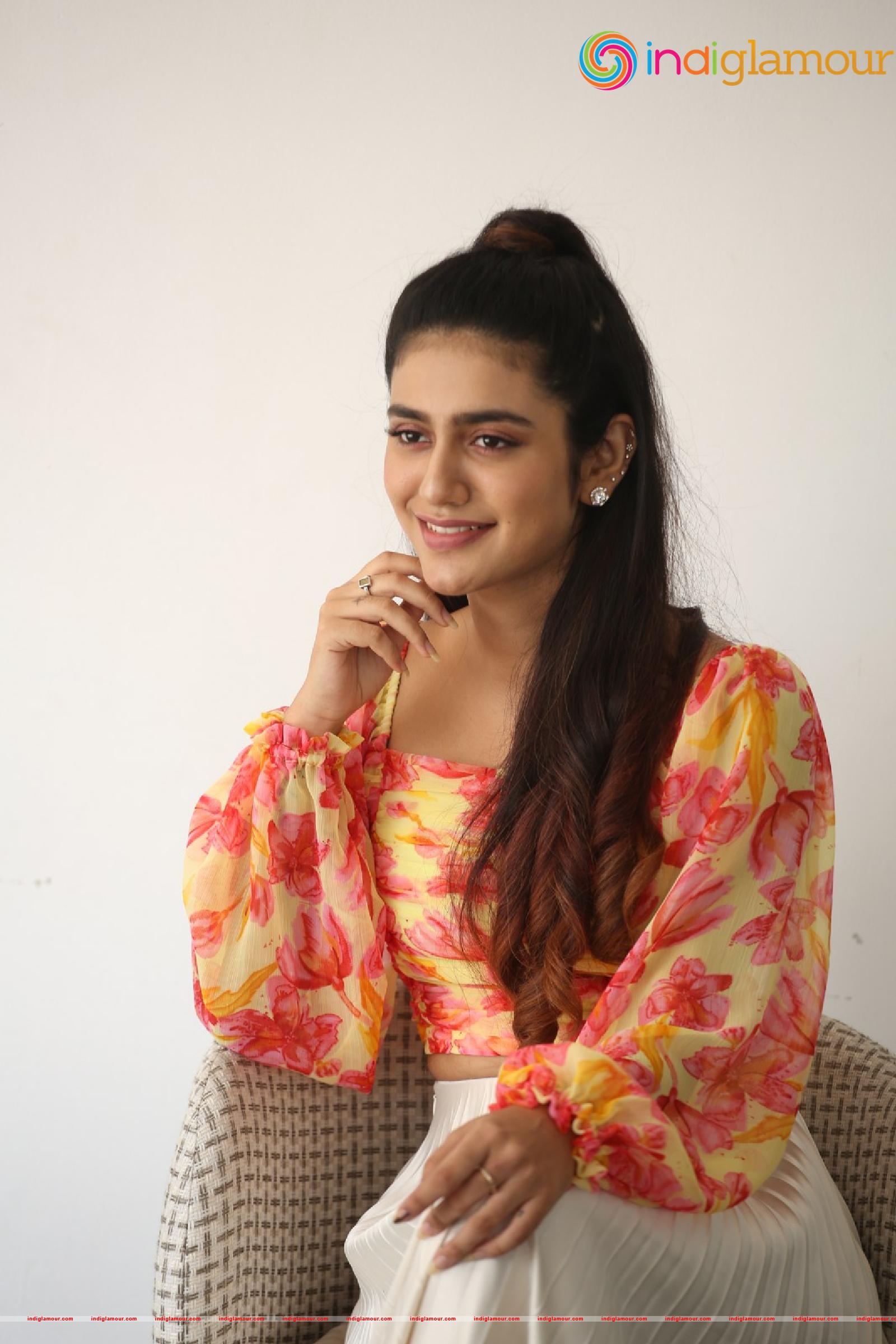 Priya Prakash Varrier Actress hd photo