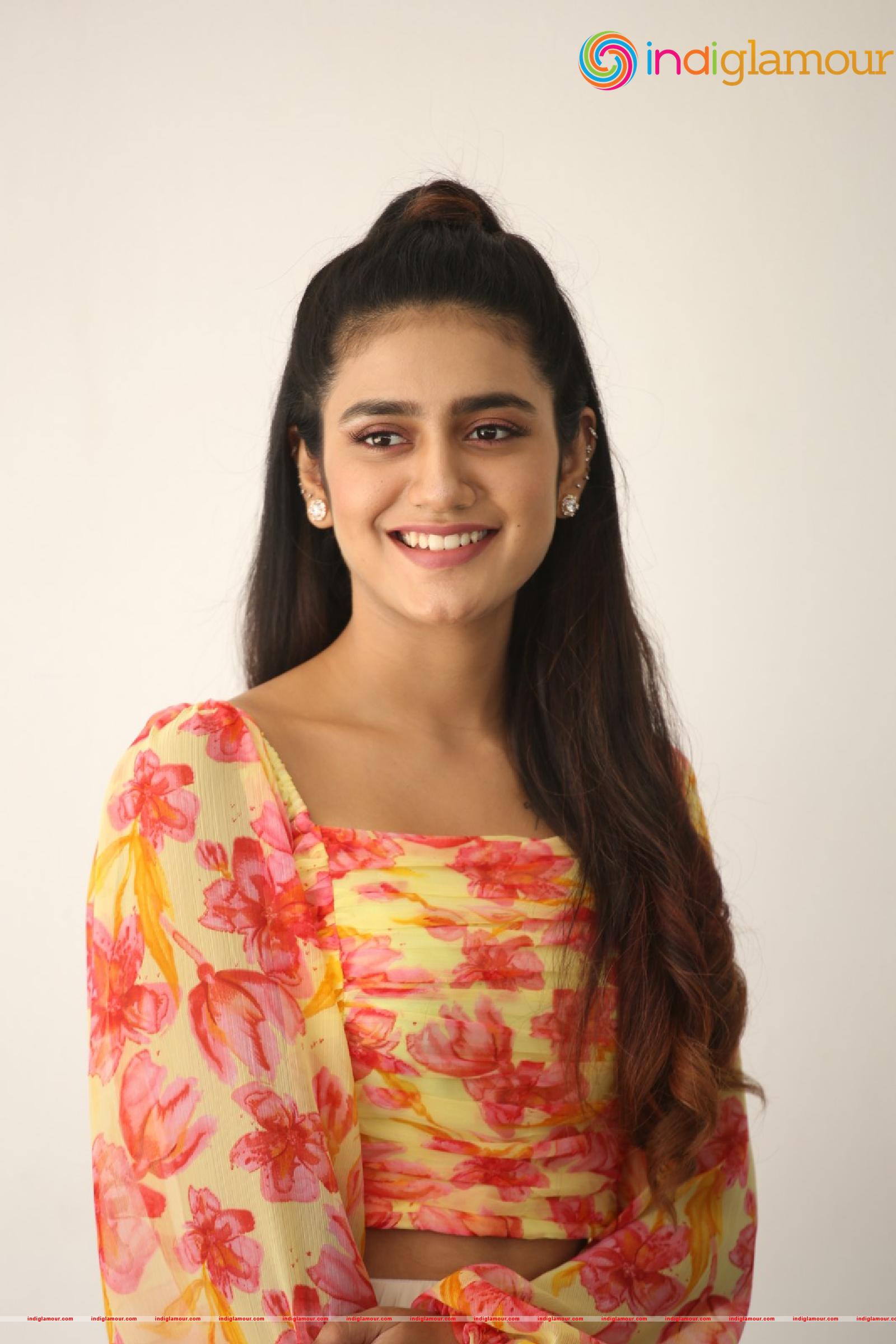 Priya Prakash Varrier Actress hd photo