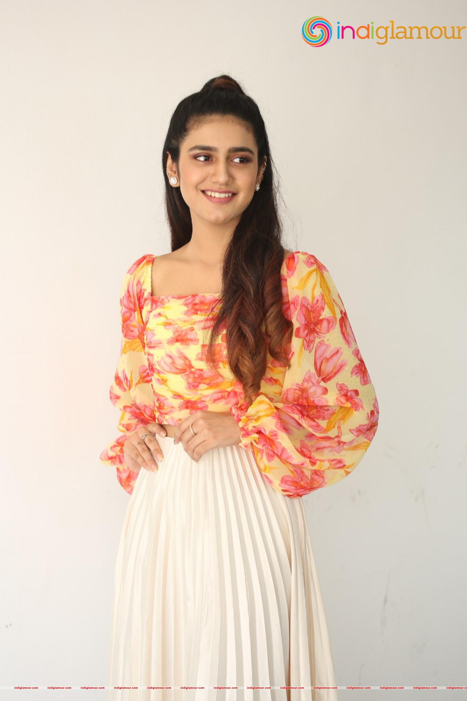 Priya Prakash Varrier Actress hd photo