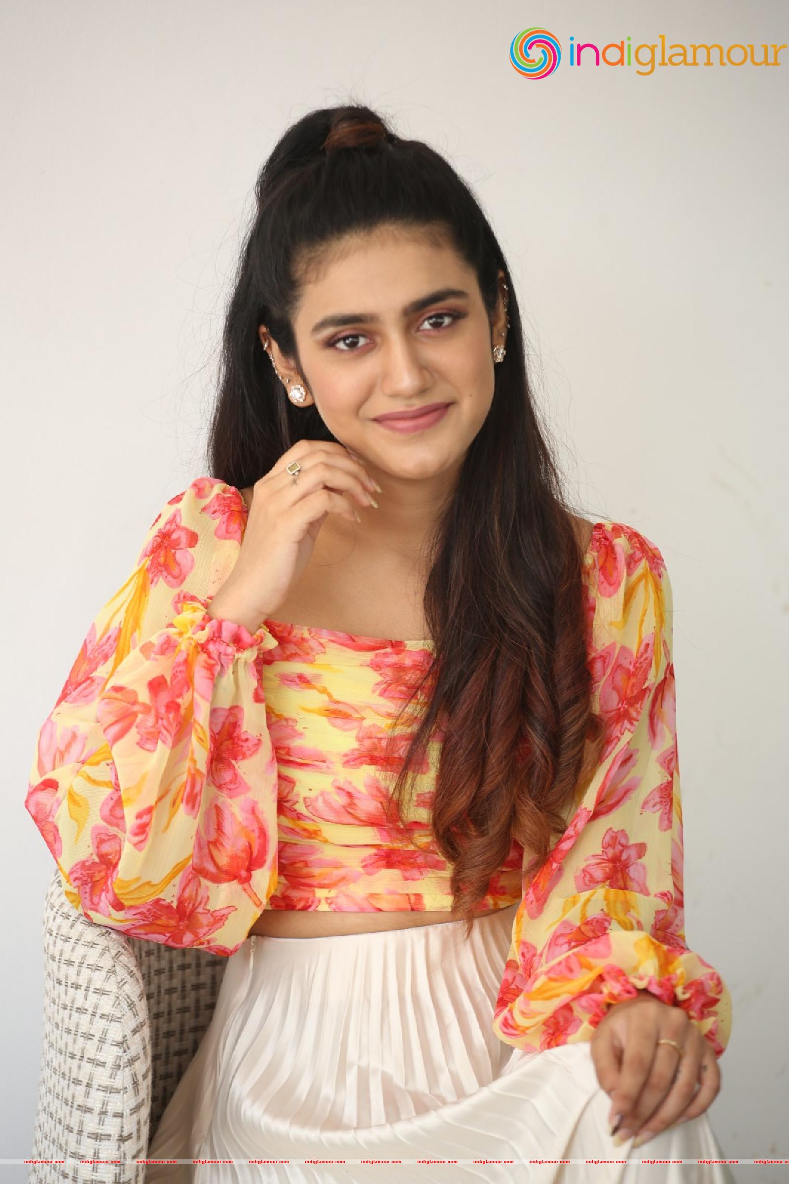 Priya Prakash Varrier Actress hd photo