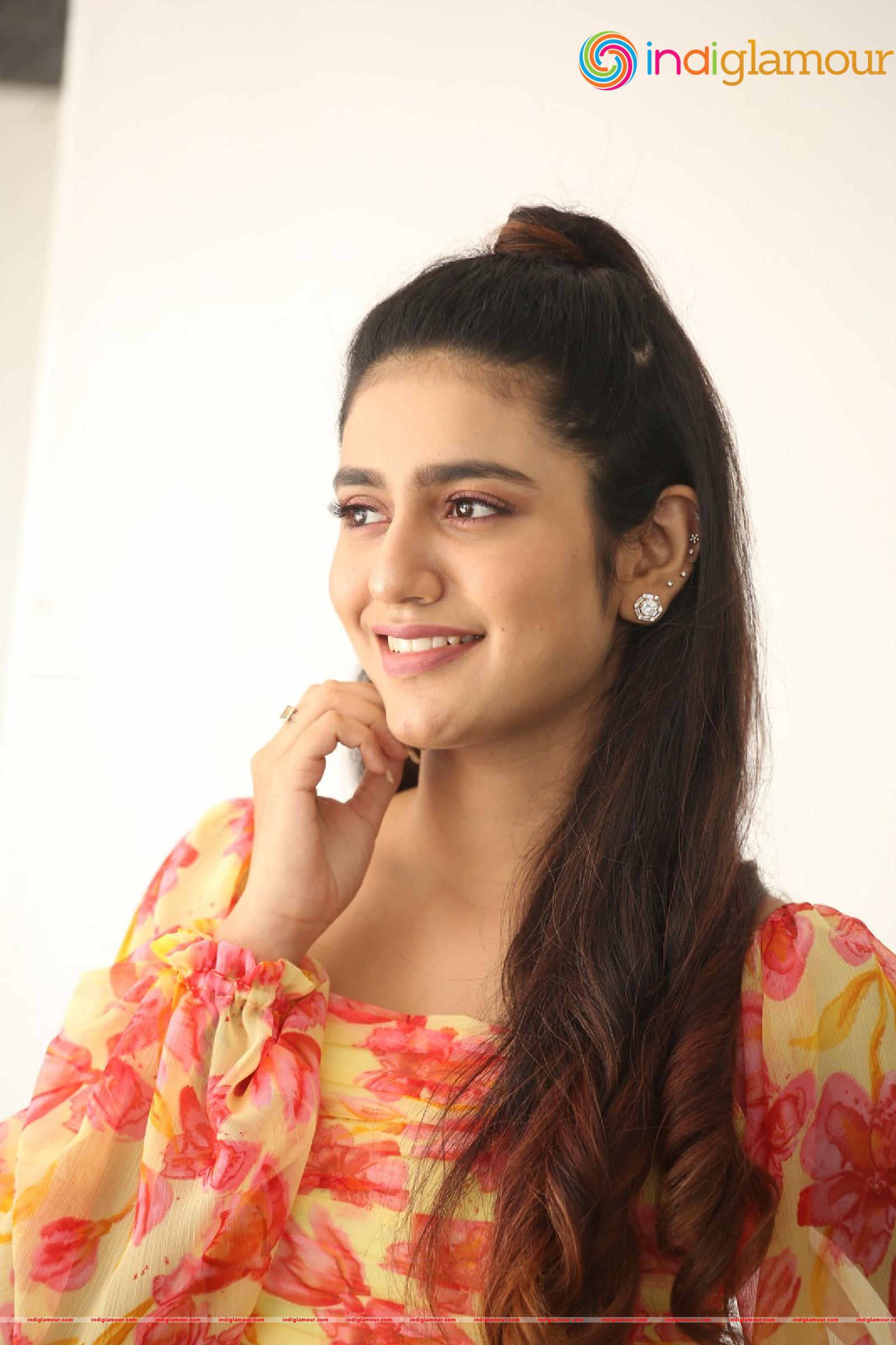 Priya Prakash Varrier Actress hd photo