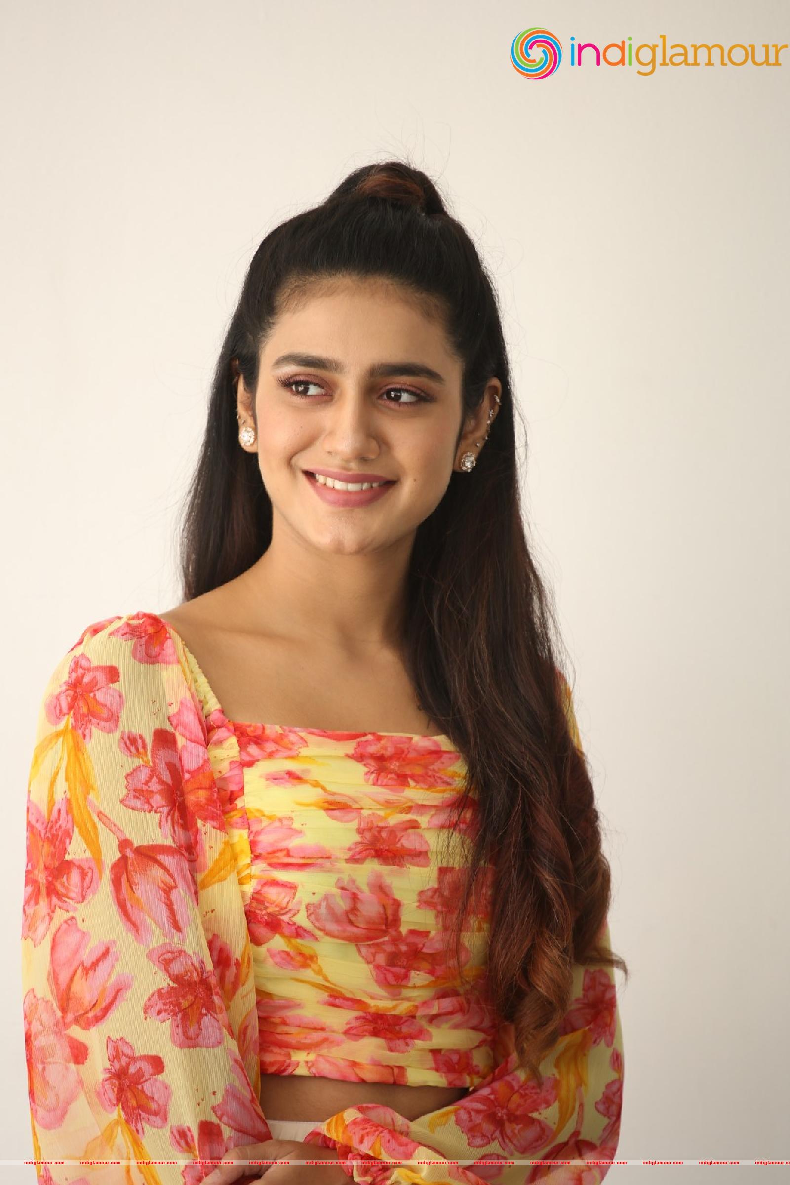 Priya Prakash Varrier Actress hd photo