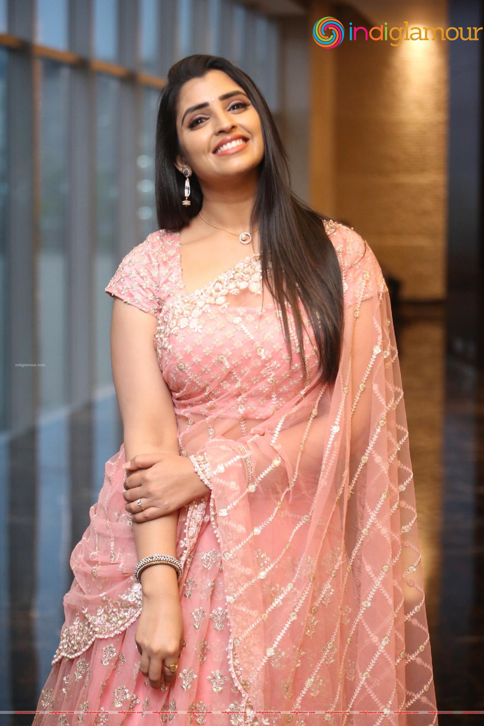 Syamala Actress hd photo
