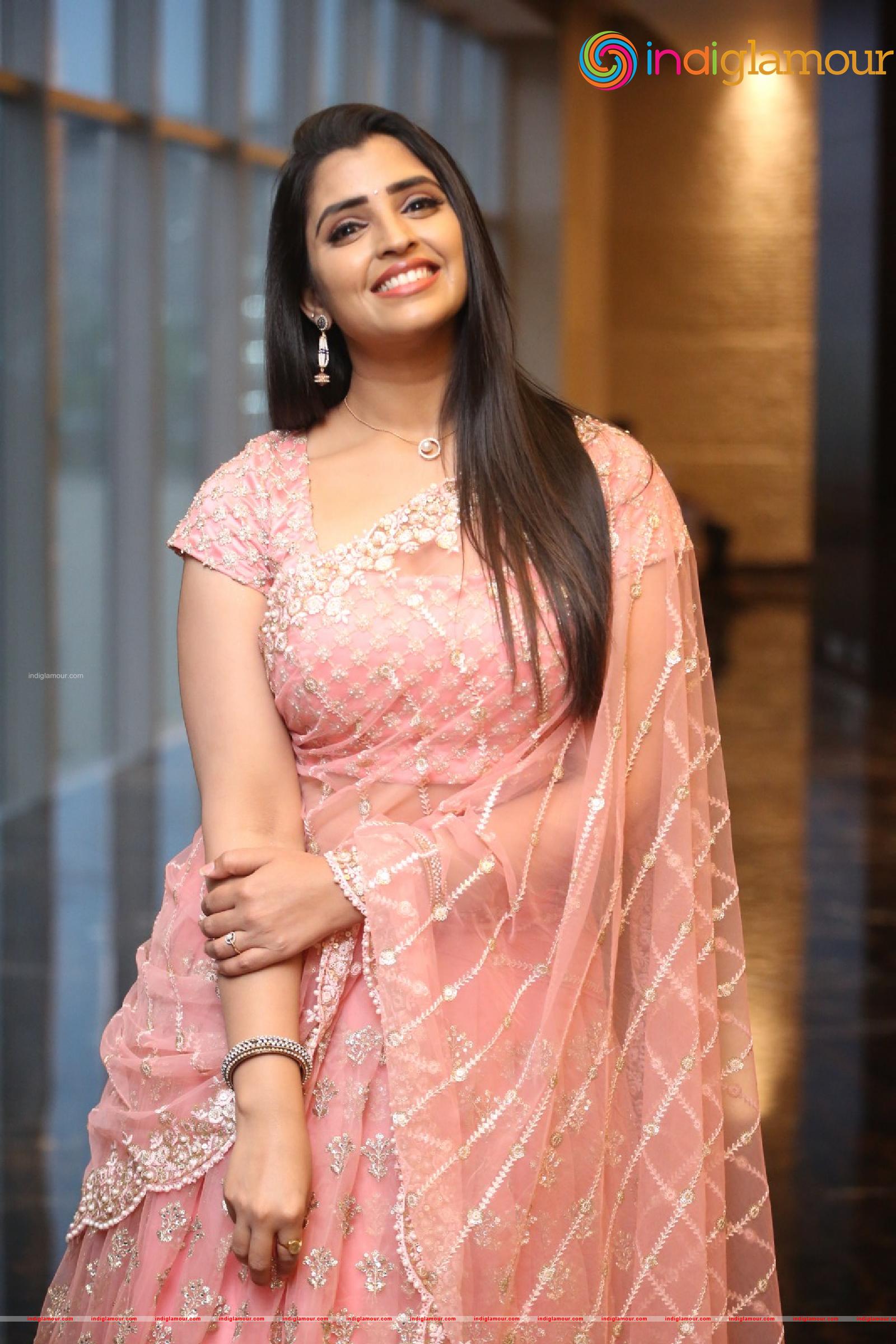 Syamala Actress hd photo