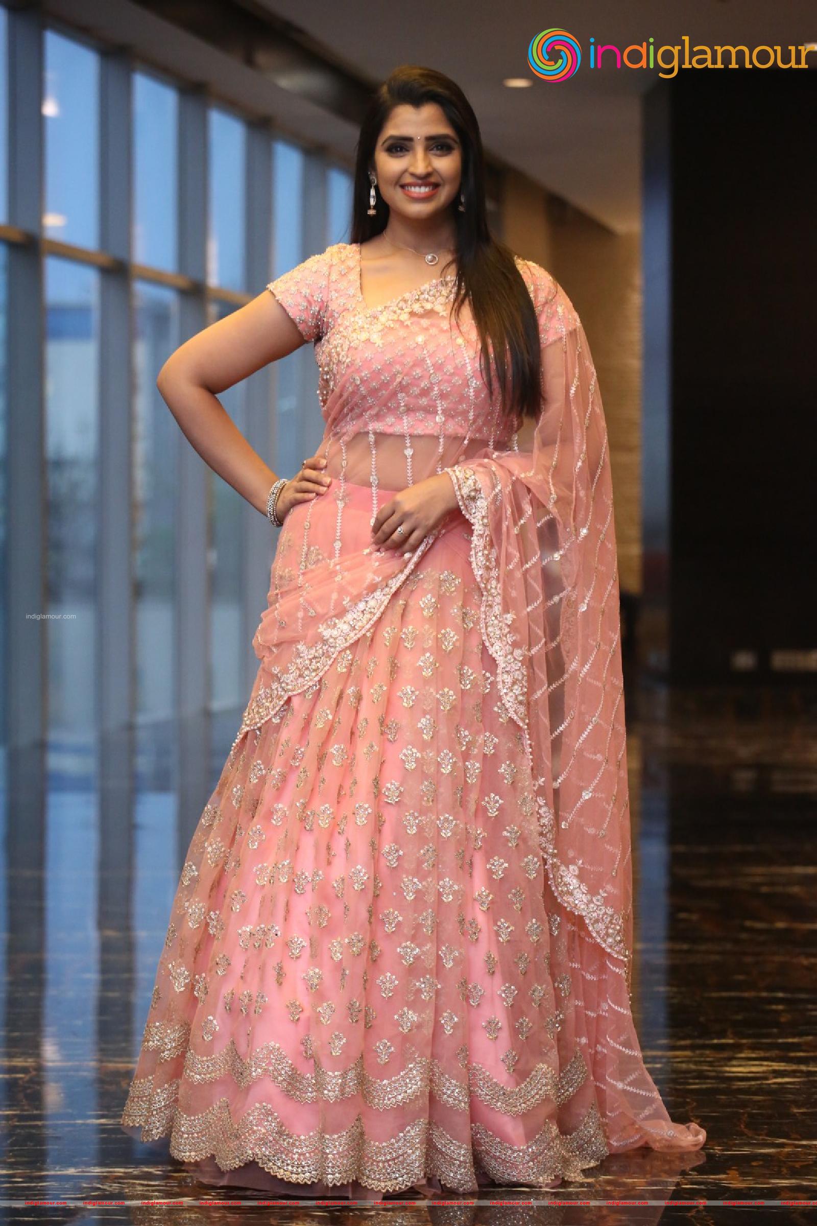 Syamala Actress hd photo