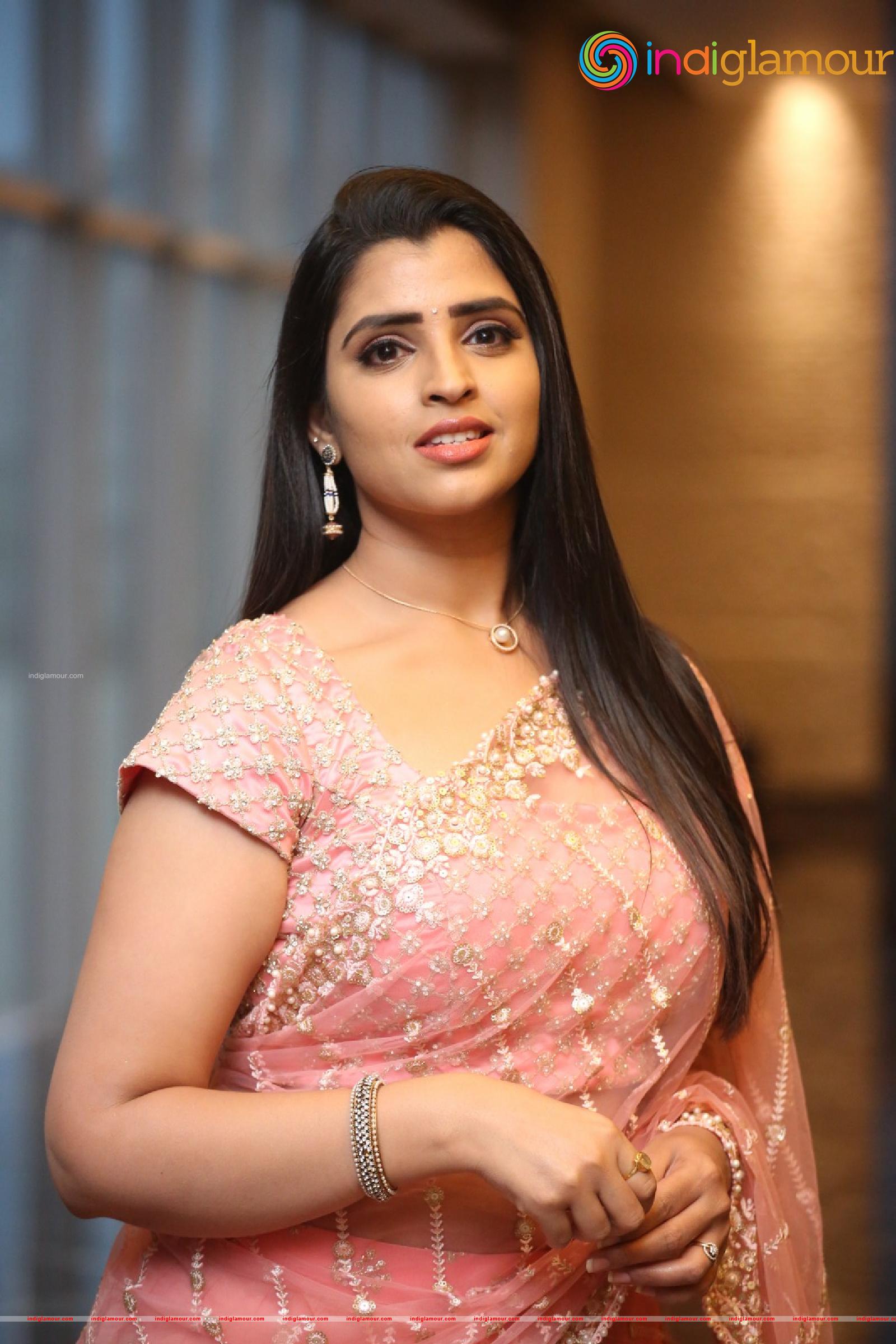 Syamala Actress hd photo