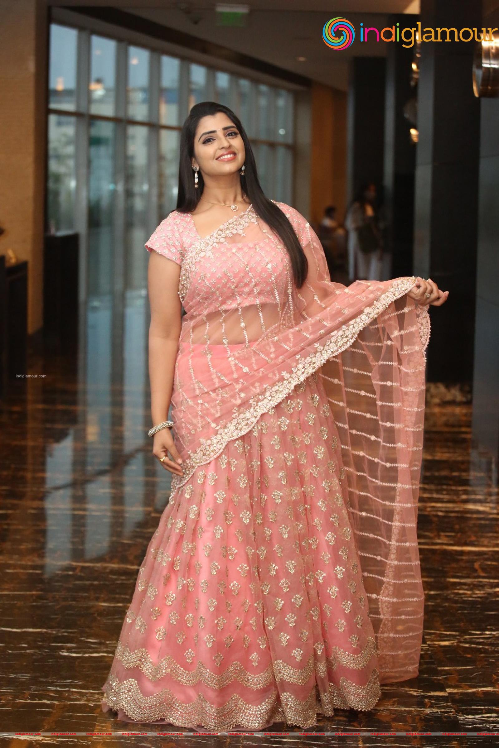 Syamala Actress hd photo