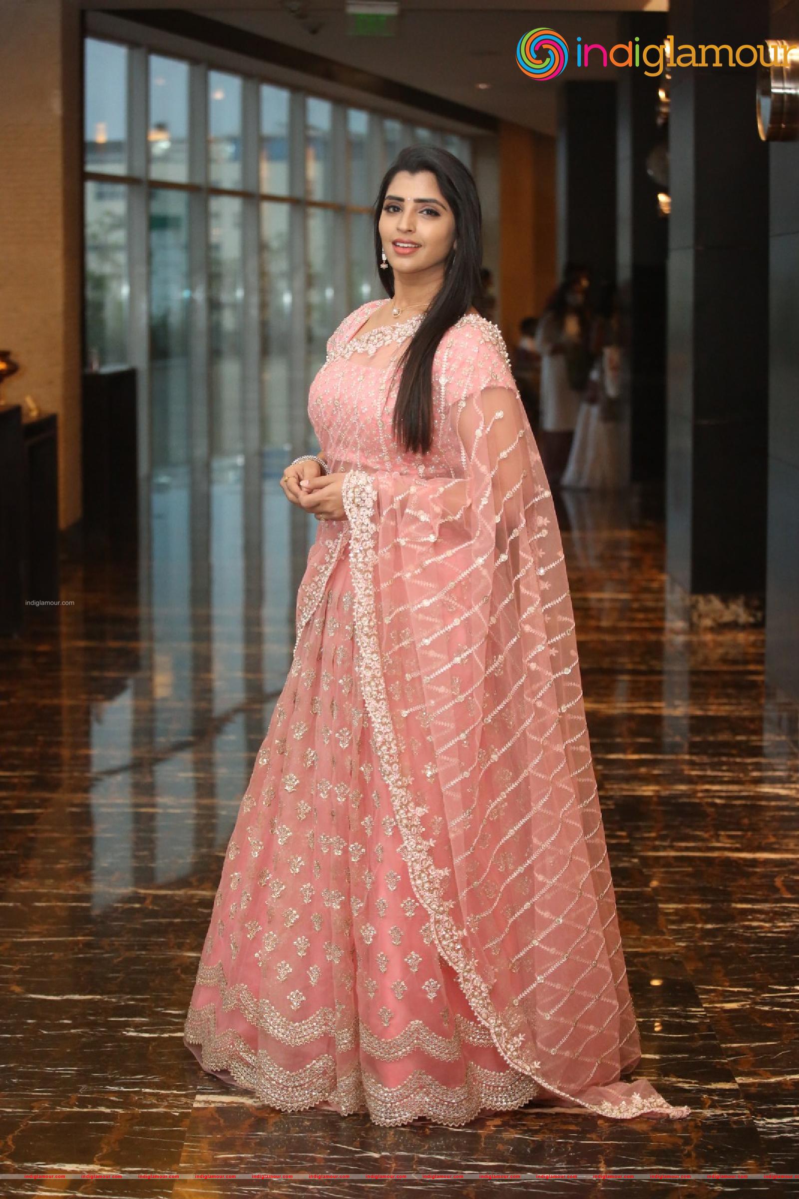 Syamala Actress hd photo