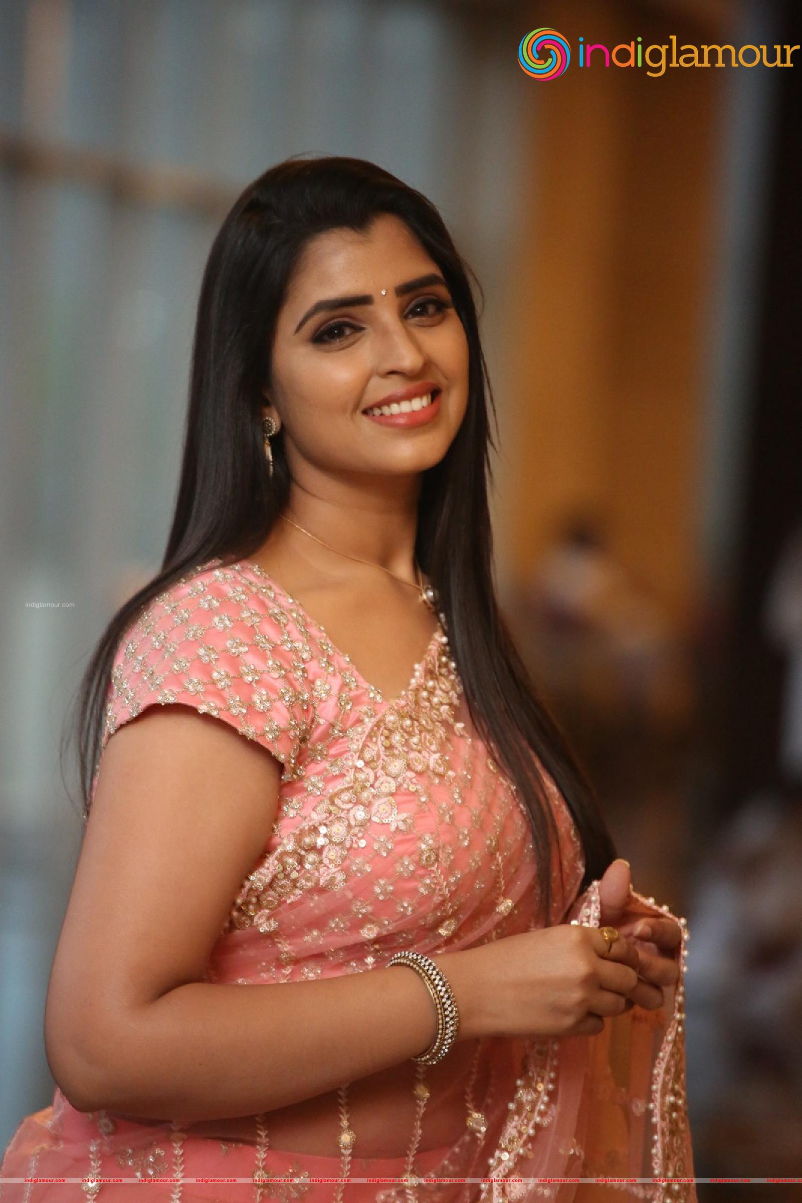 Syamala Actress hd photo