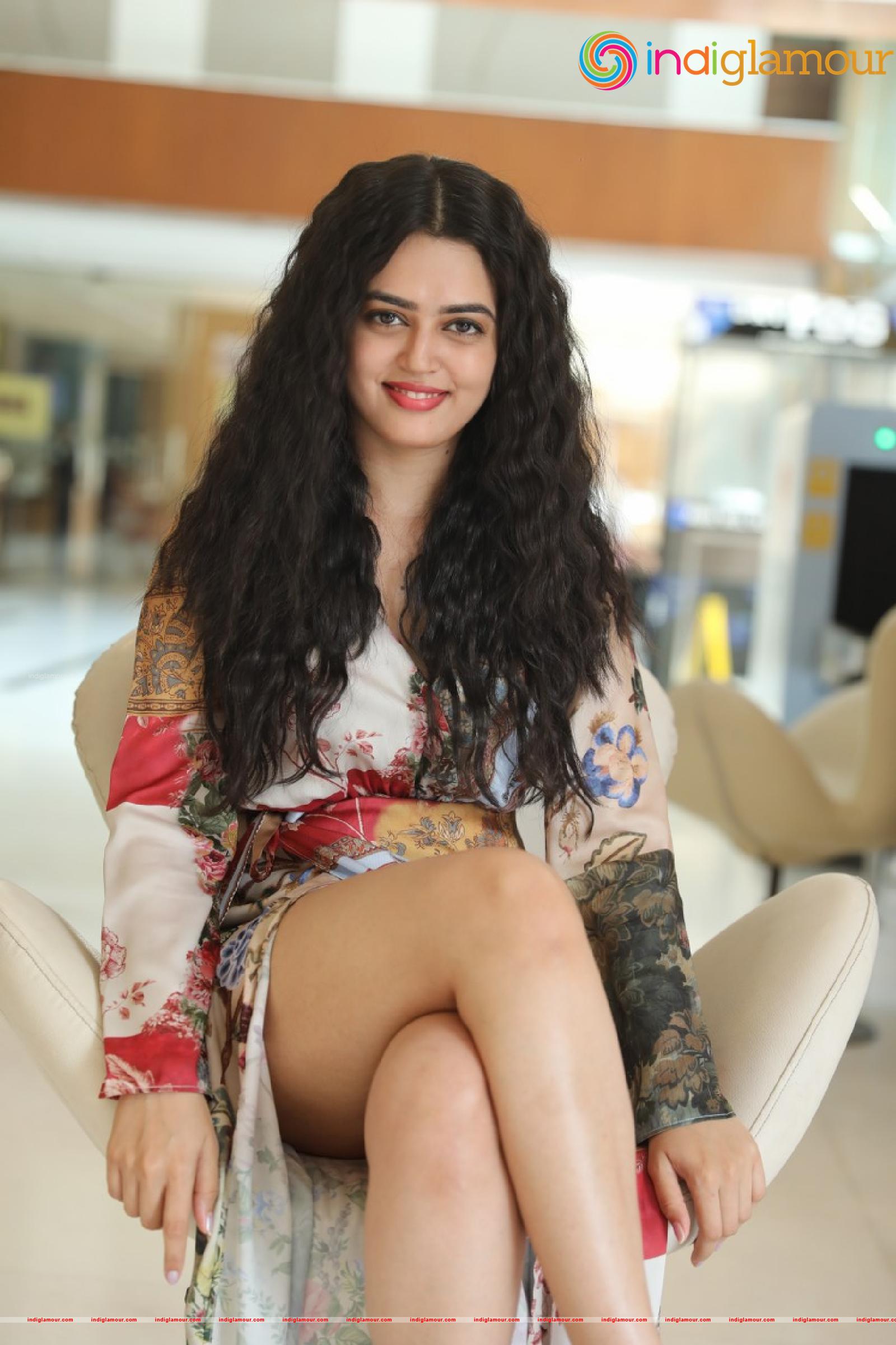 Lovely Singh Actress hd photo