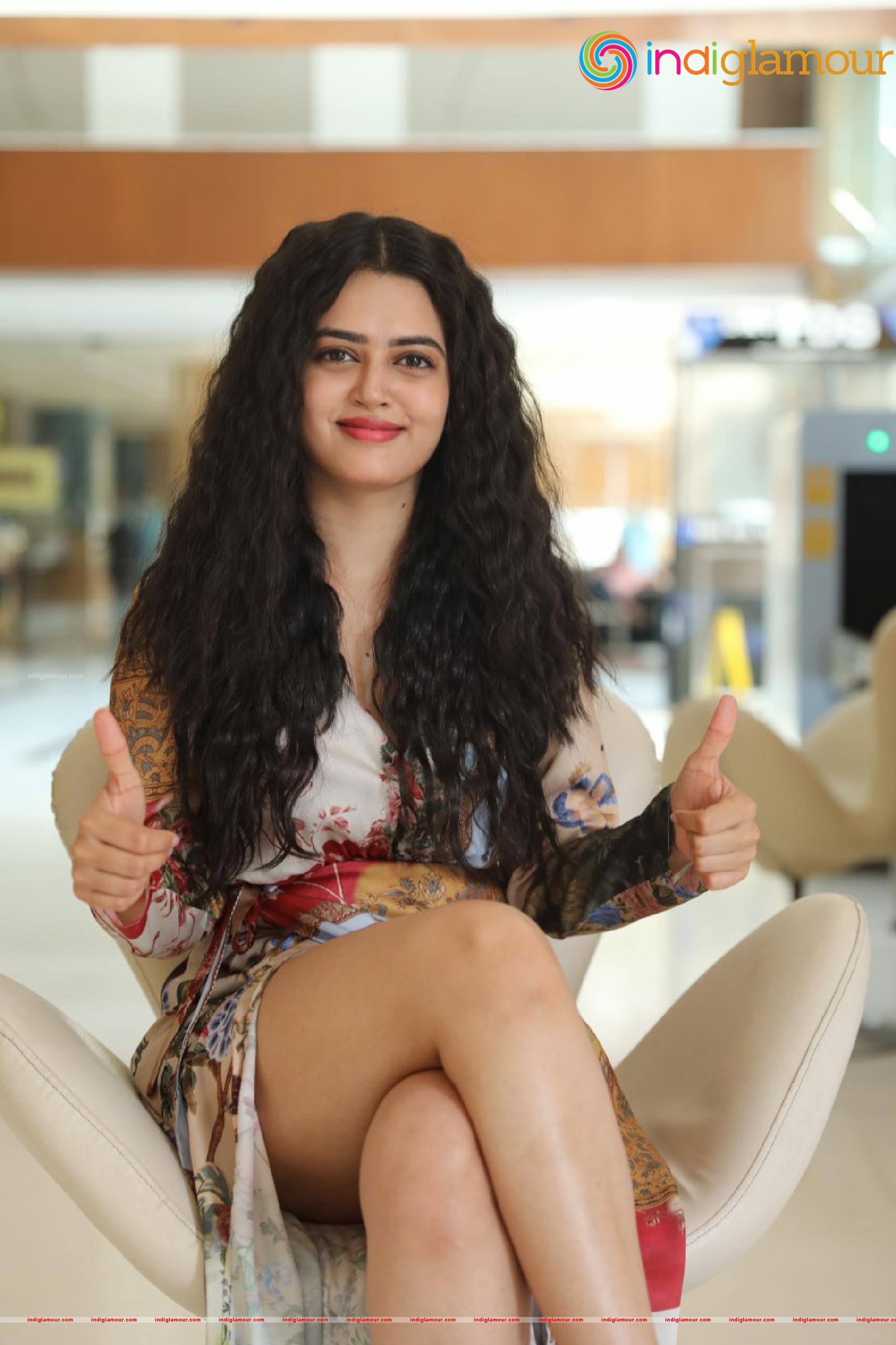 Lovely Singh Actress hd photo