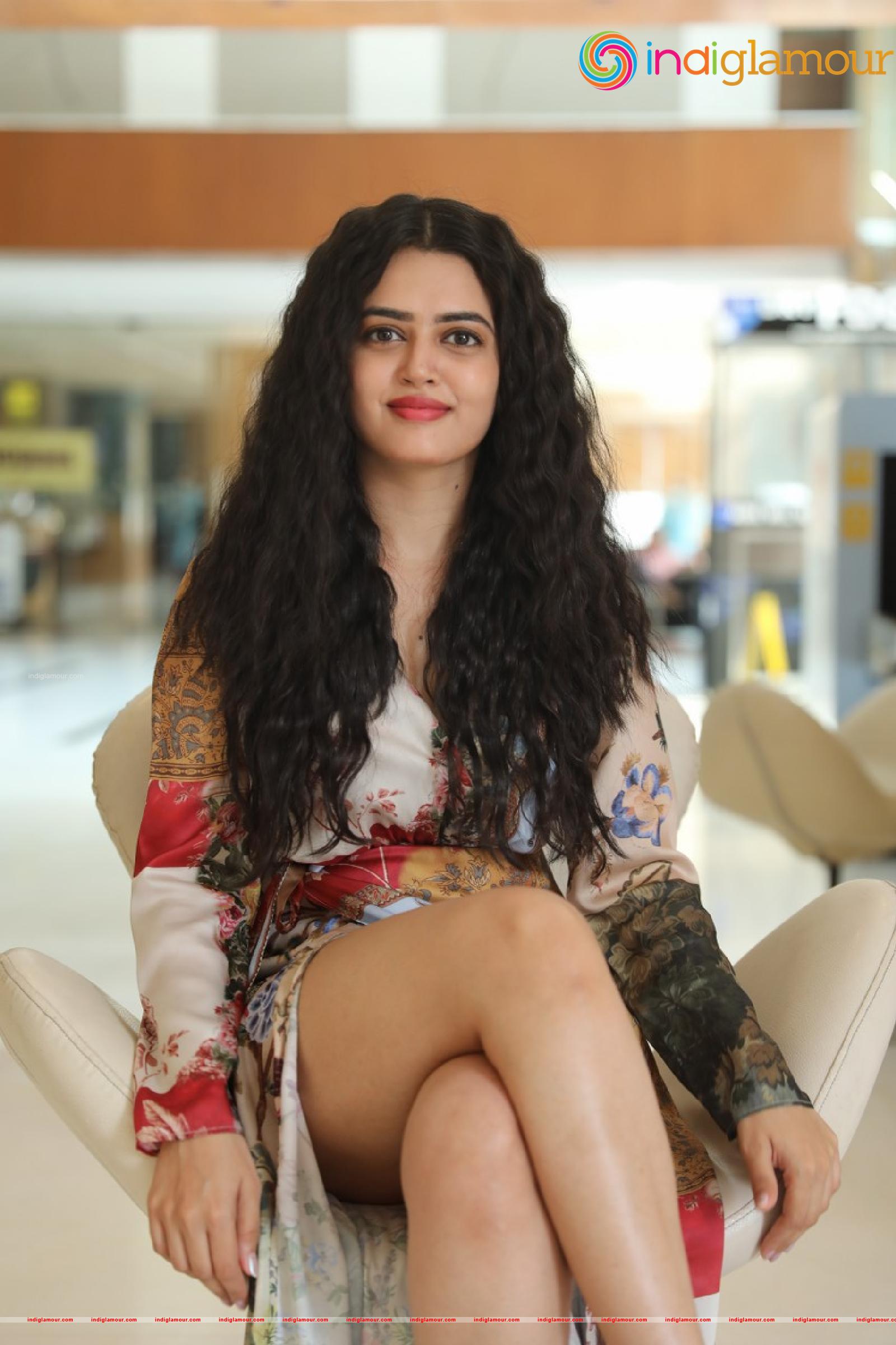 Lovely Singh Actress hd photo