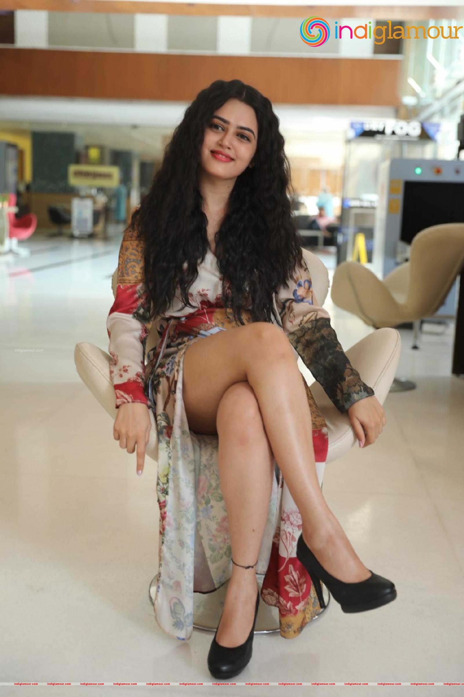 Lovely Singh Actress hd photo