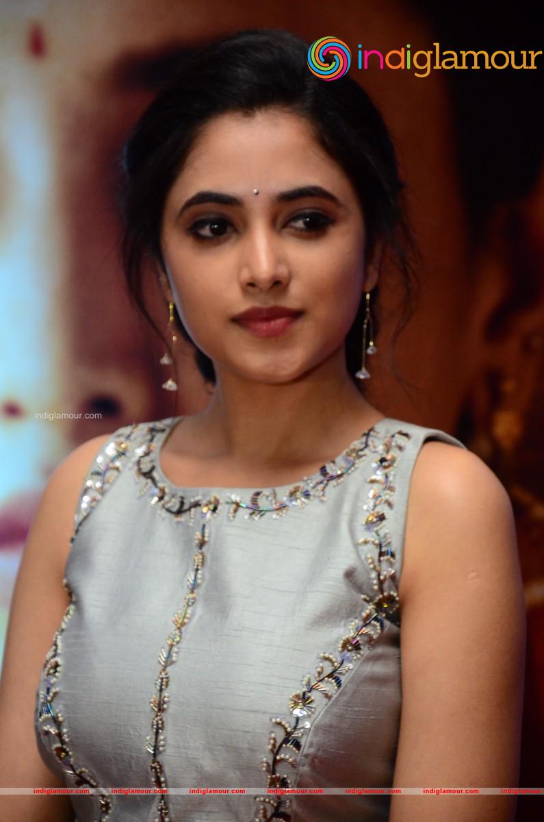 Priyanka Arul Mohan Actress hd photo