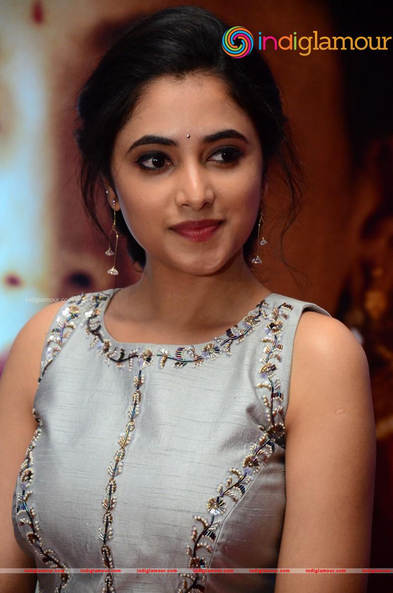 Priyanka Arul Mohan Actress hd photo