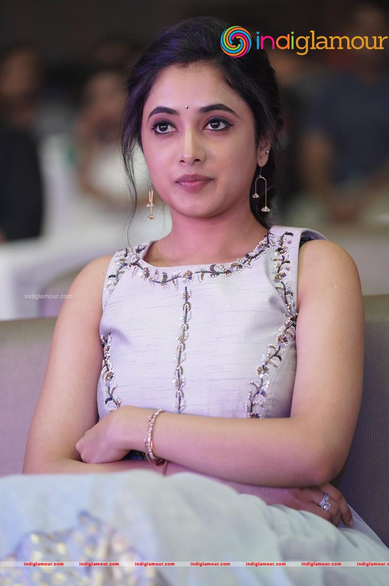 Priyanka Arul Mohan Actress hd photo