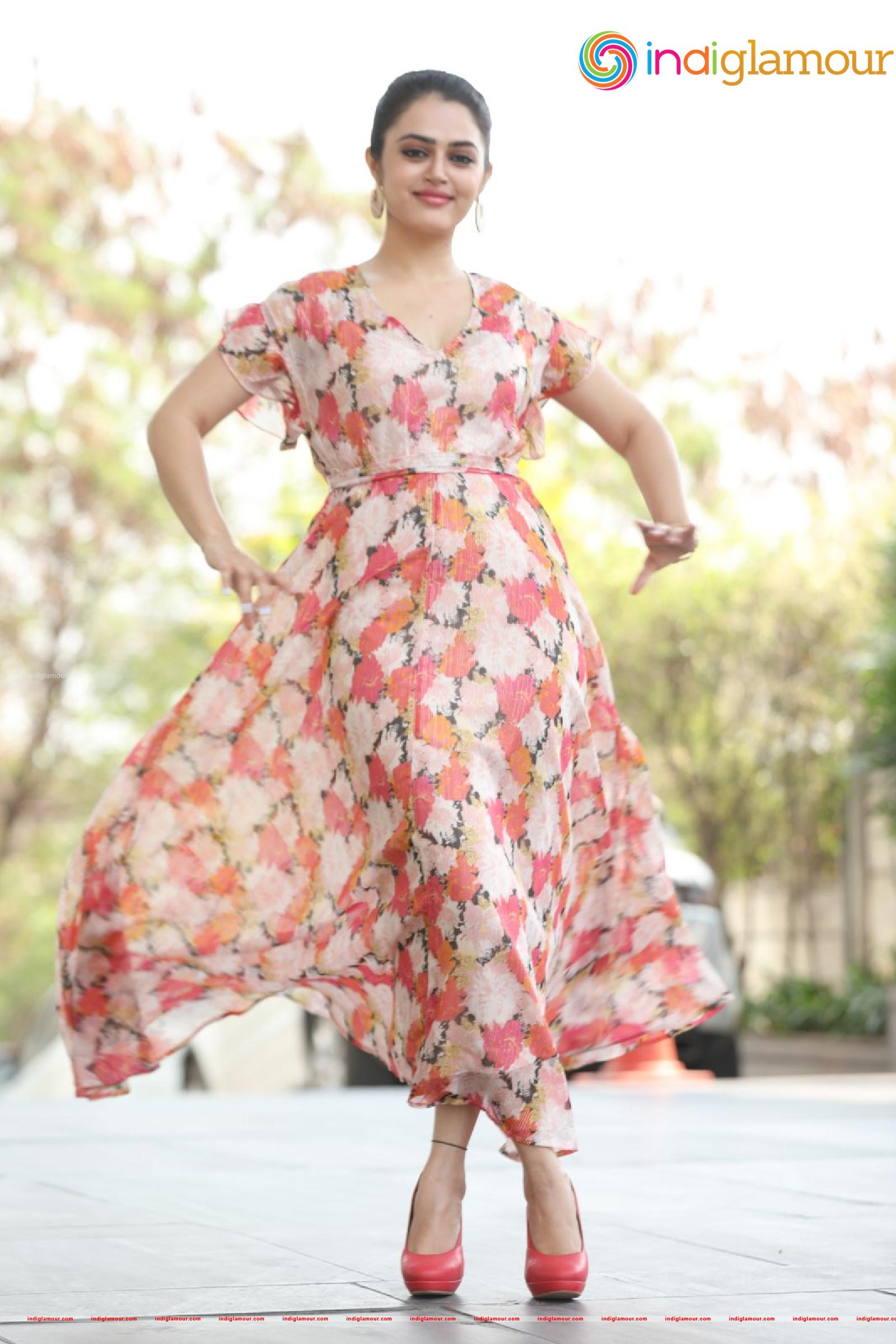 Lovely Singh Actress hd photo