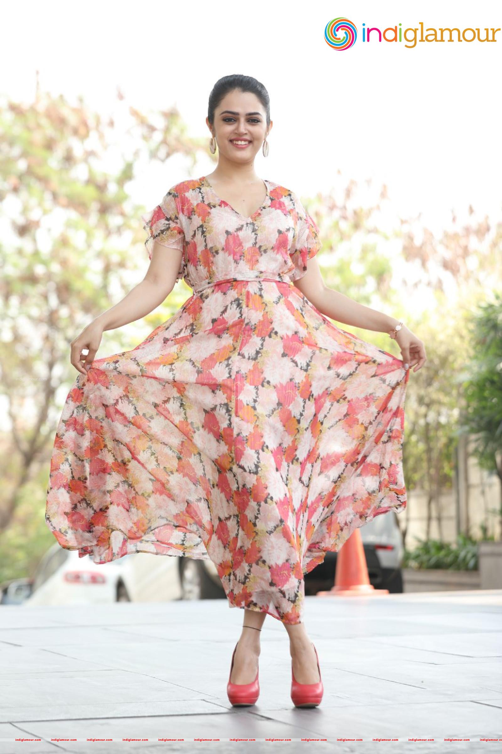 Lovely Singh Actress hd photo