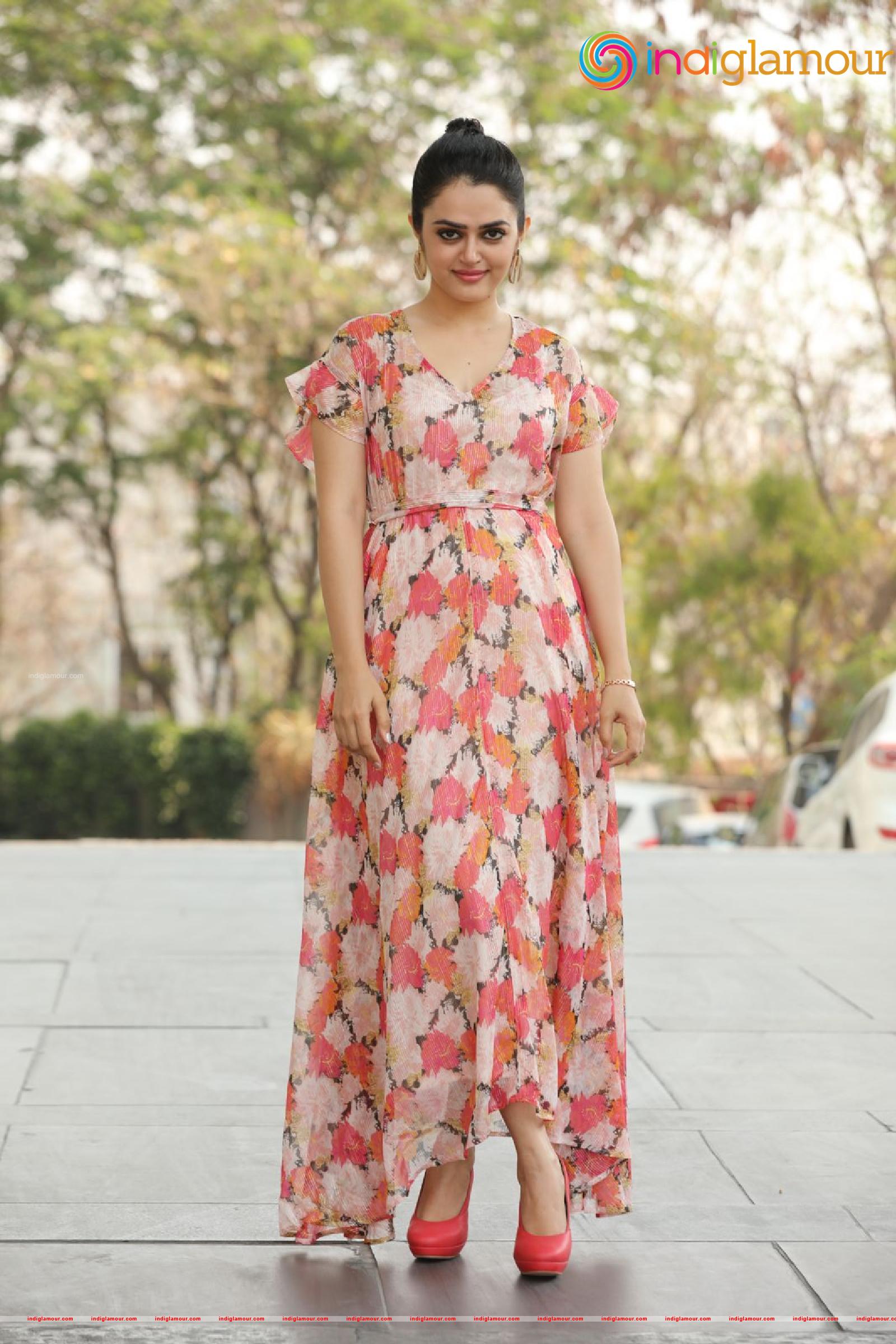 Lovely Singh Actress hd photo