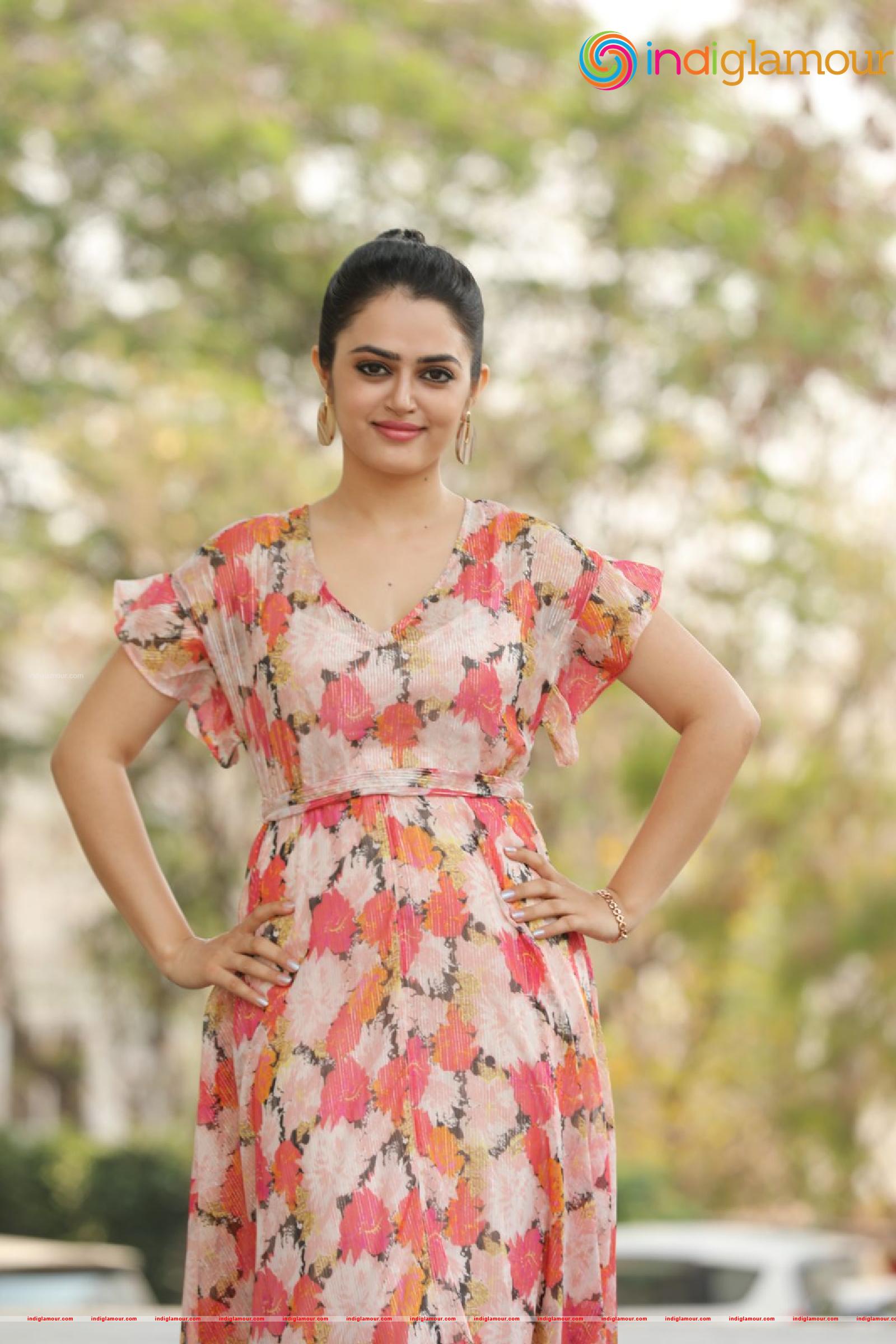 Lovely Singh Actress hd photo