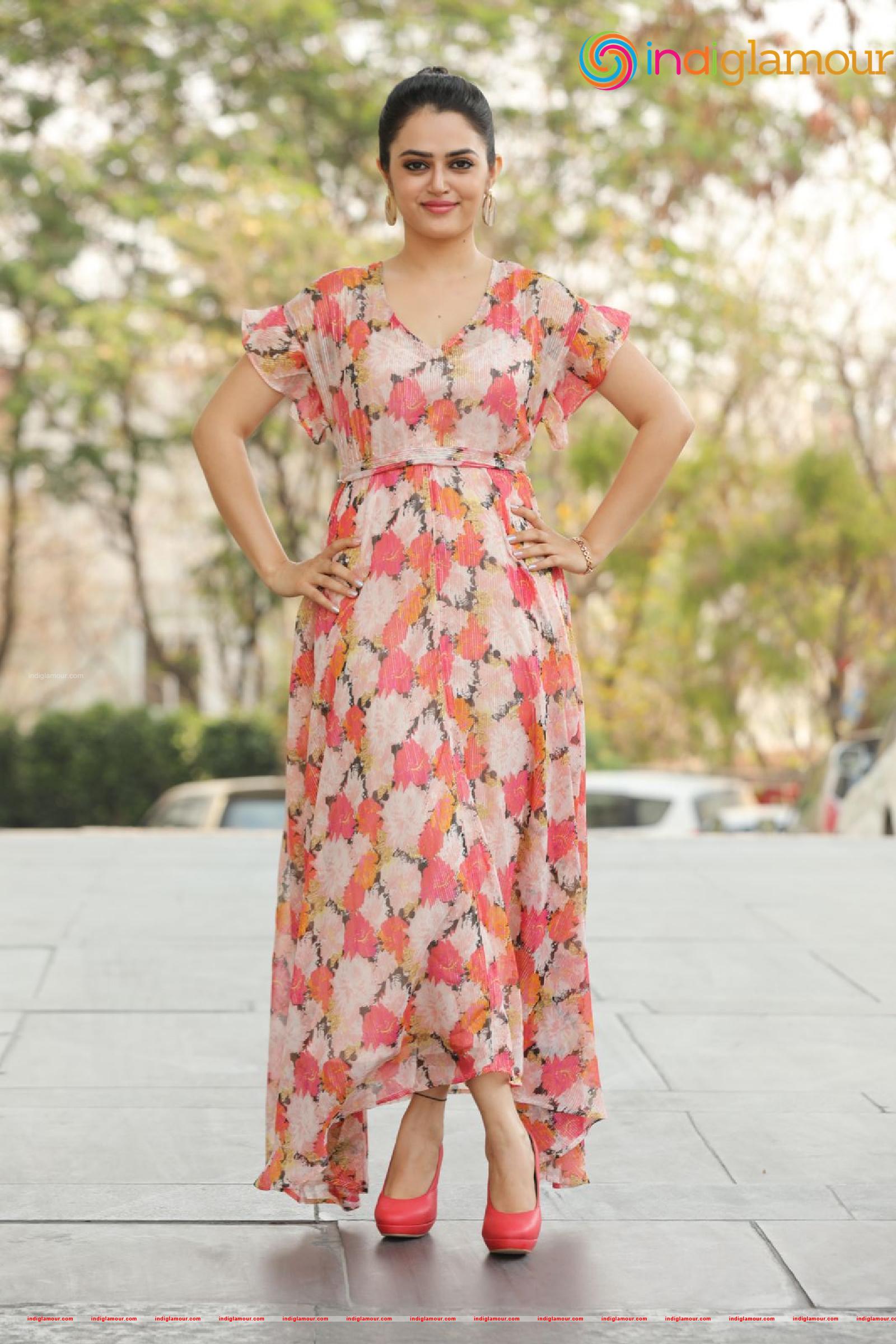 Lovely Singh Actress hd photo
