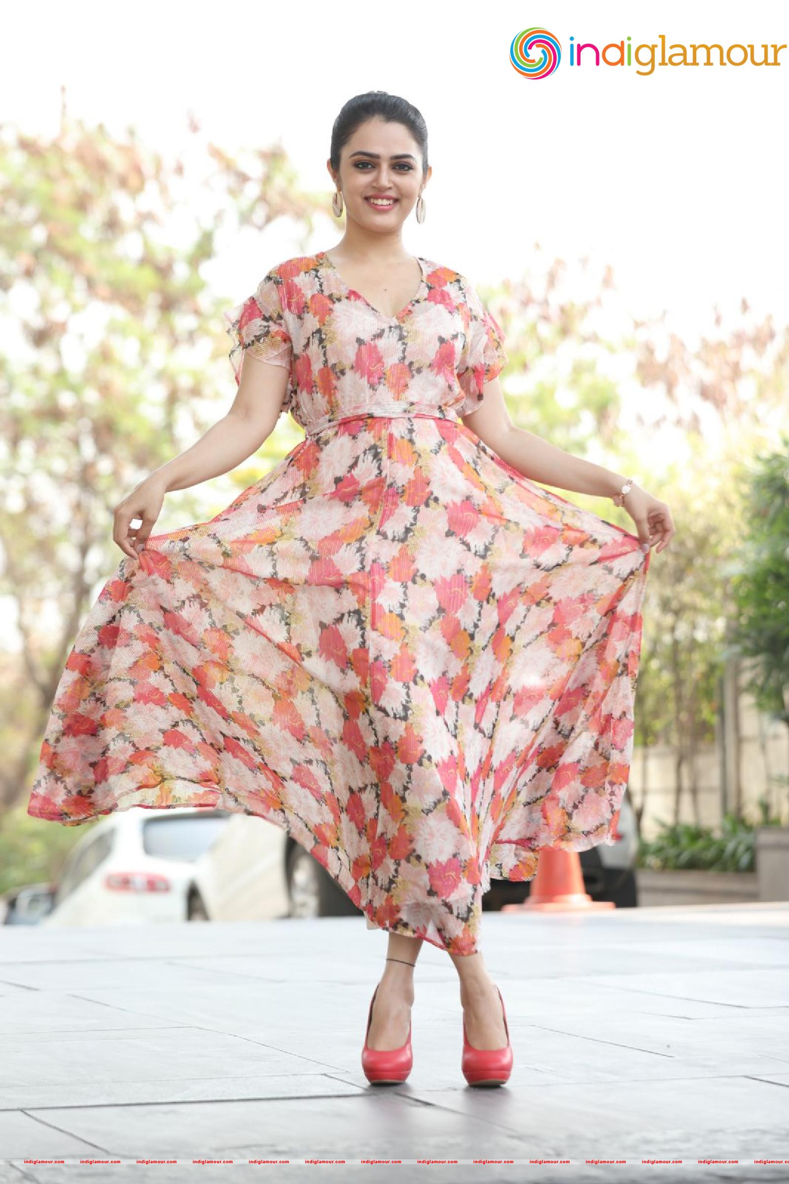 Lovely Singh Actress hd photo
