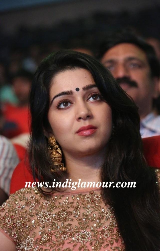 Charmi Actress hd photo