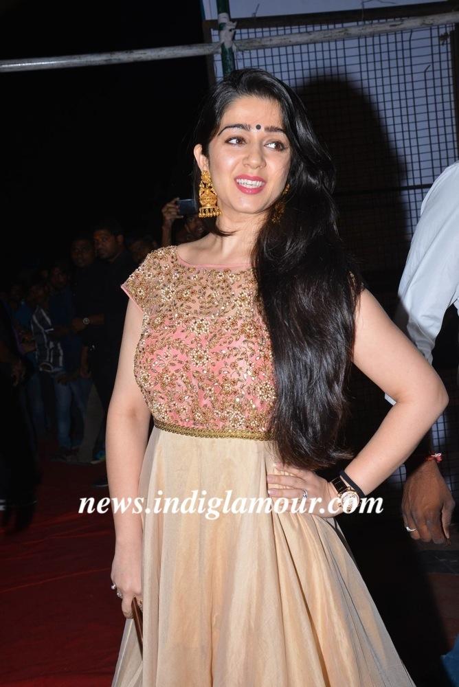 Charmi Actress hd photo