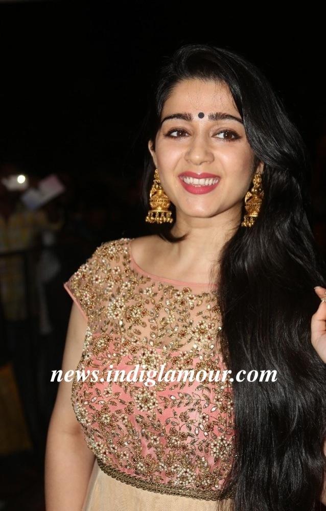 Charmi Actress hd photo