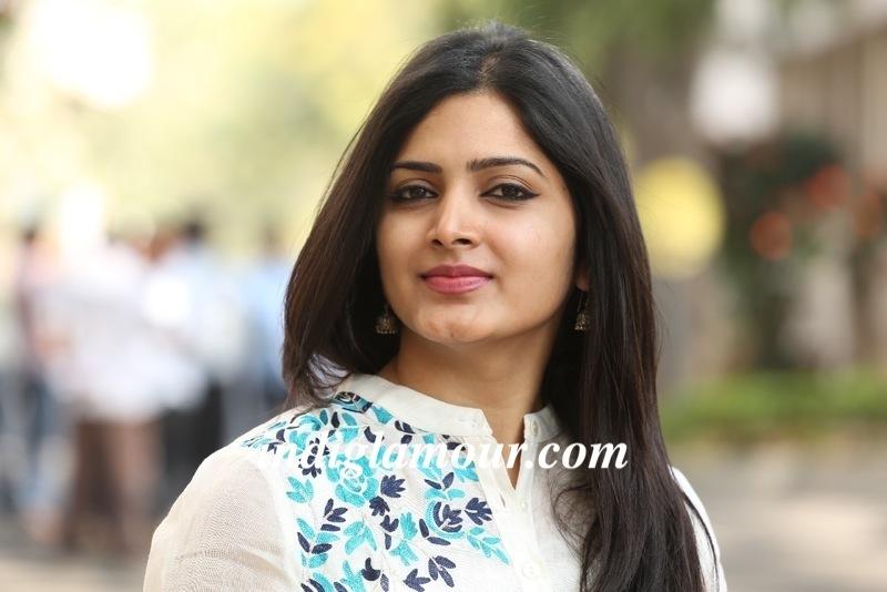 Pavani Gangireddy Actress hd photo