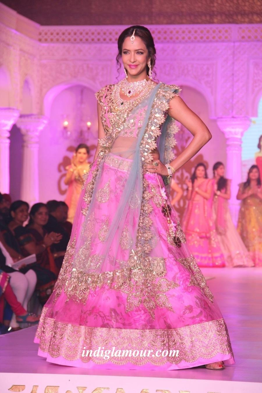 Lakshmi Manchu Actress hd photo